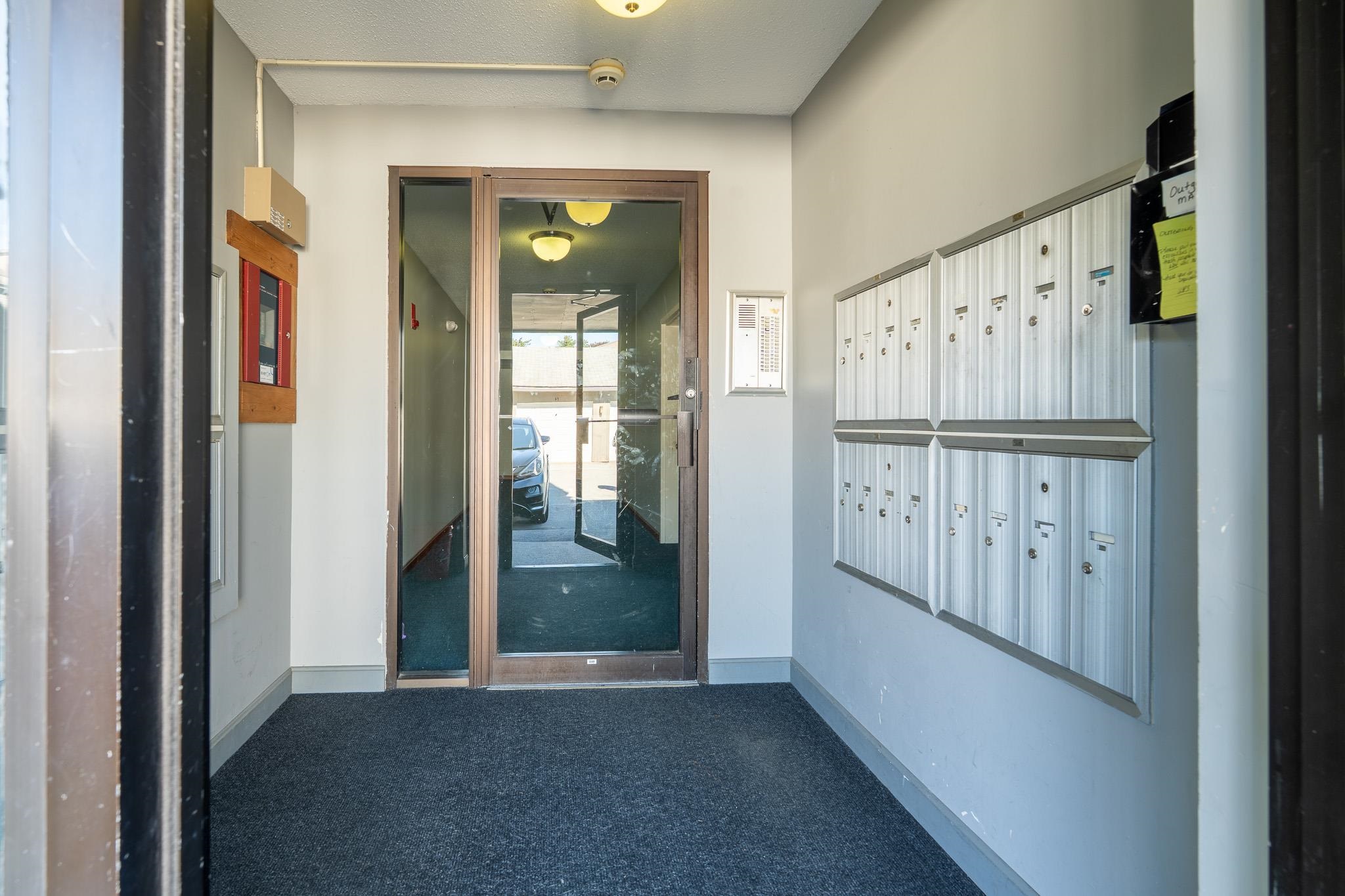 9 Blackstone Drive Property Photo 6