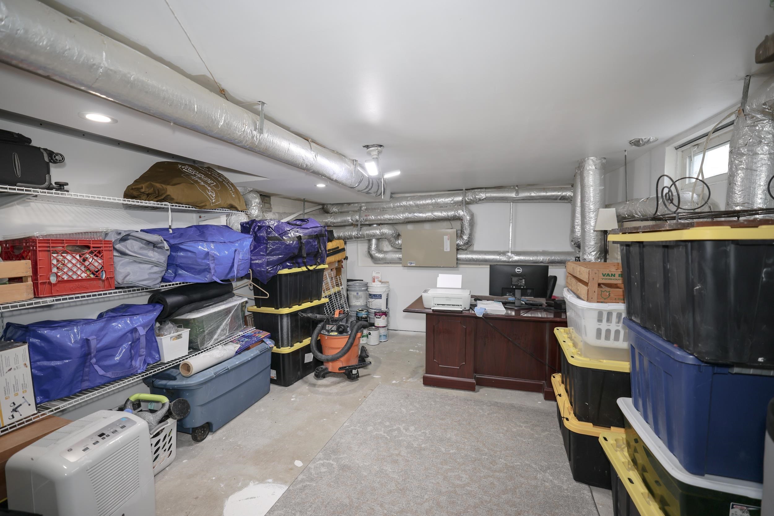 424 Gold Street Property Photo 57
