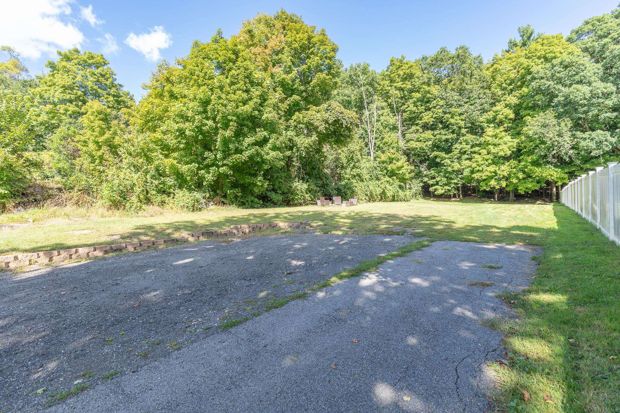 43 Broadway Property Photo 5