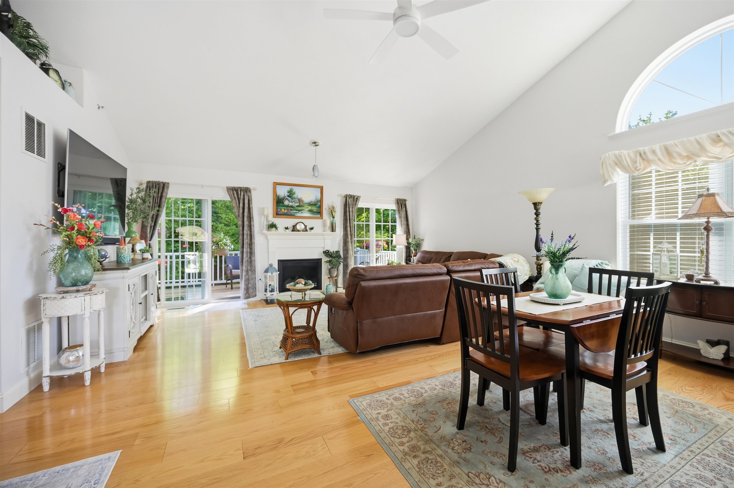 2 Juniper Lane Property Photo 8