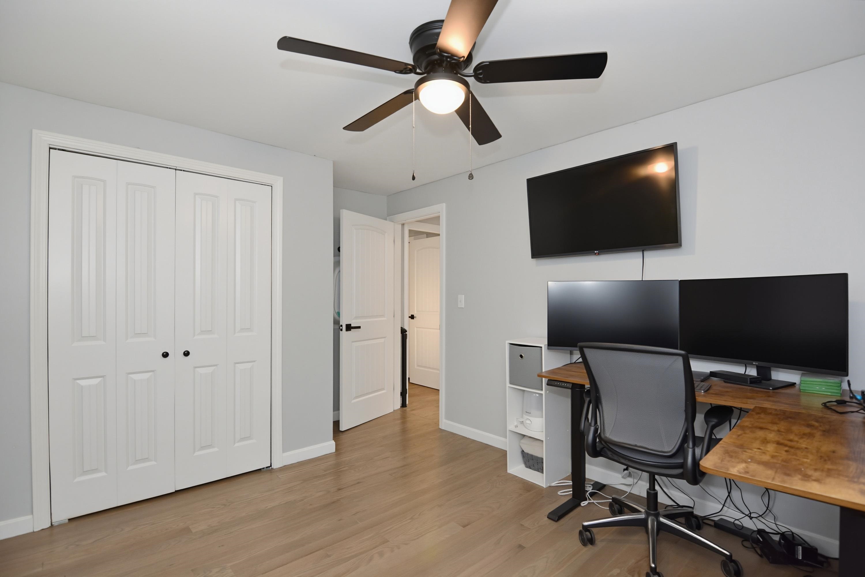 178 Island Pond Road Property Photo 17