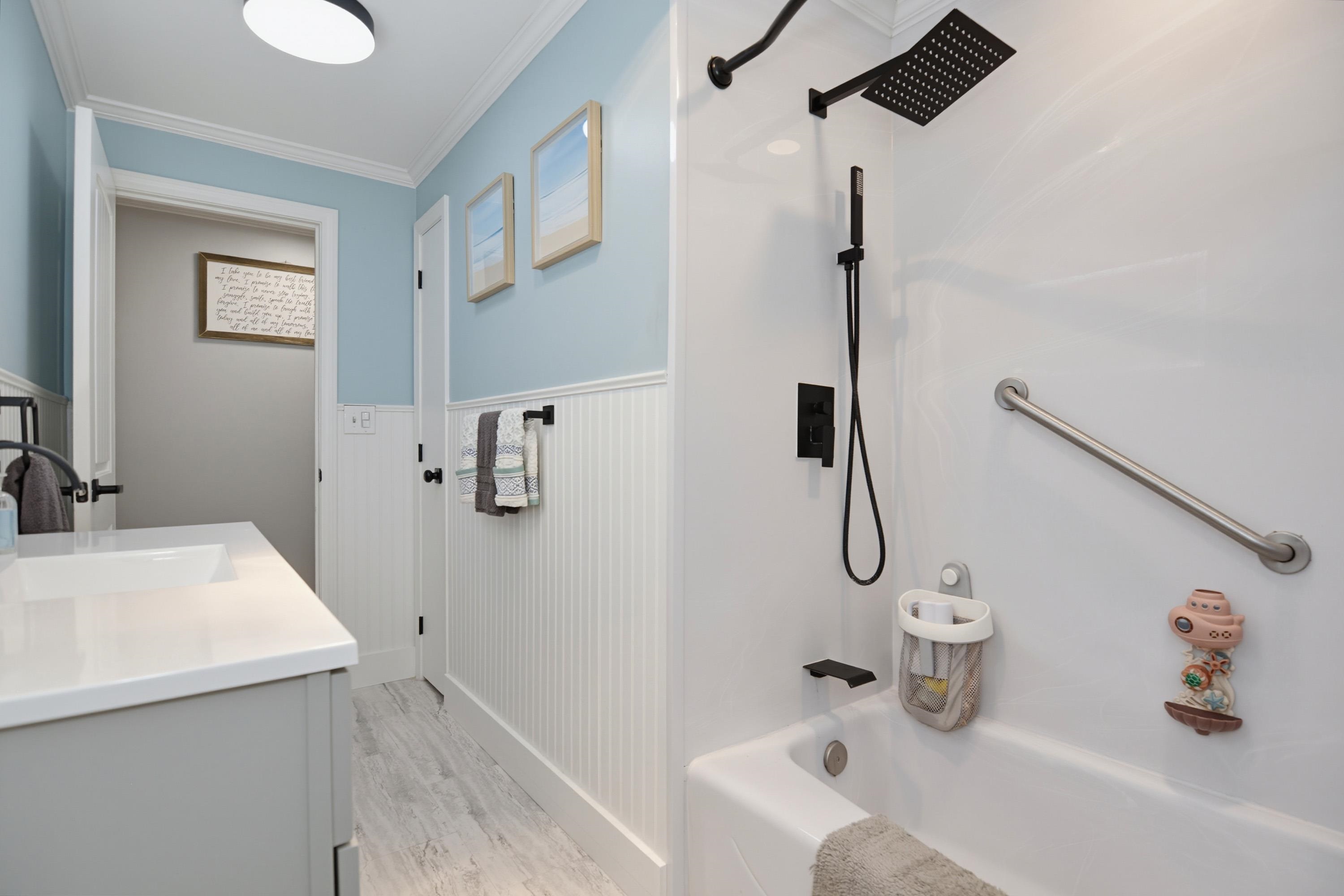 178 Island Pond Road Property Photo 20