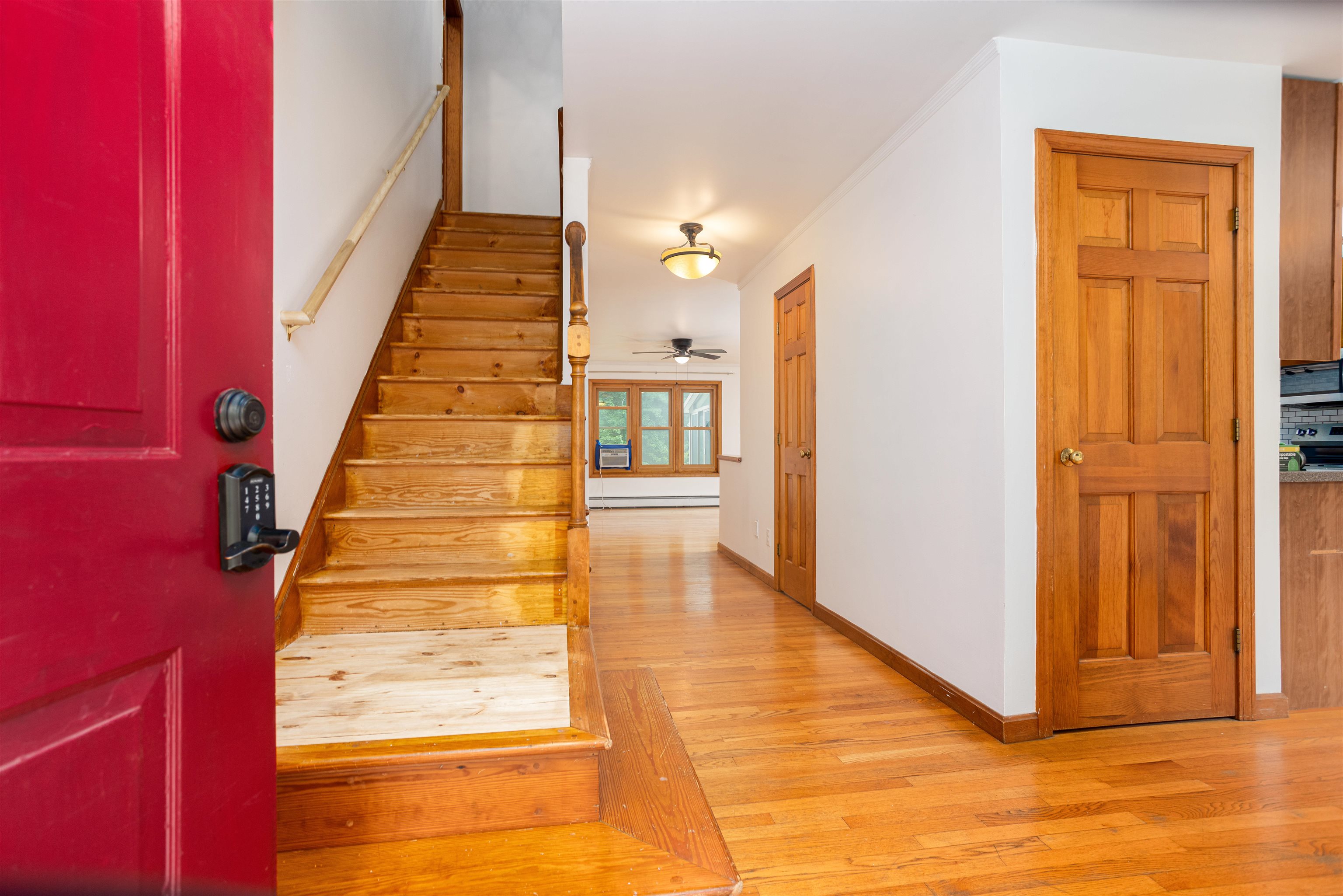 965 Williams Road Property Photo 4