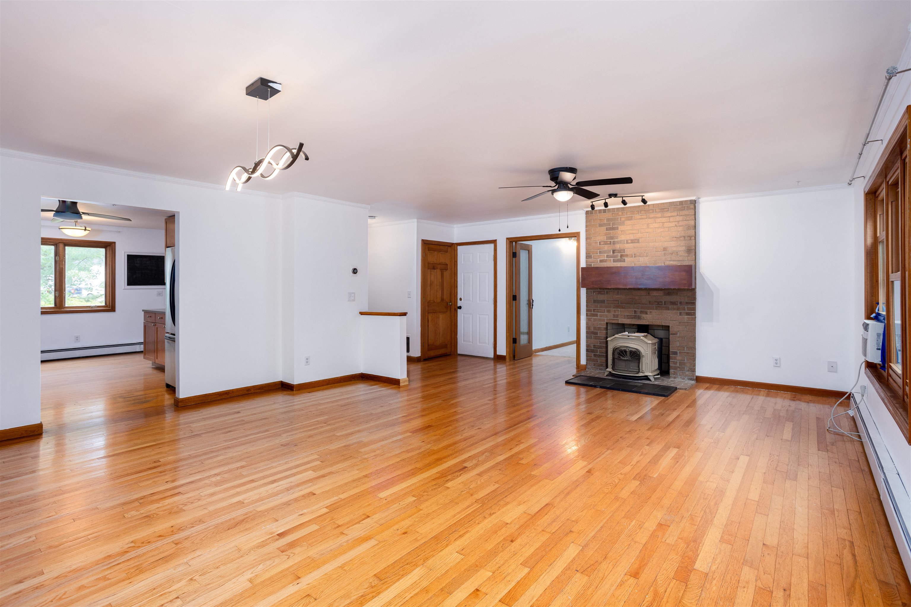 965 Williams Road Property Photo 13