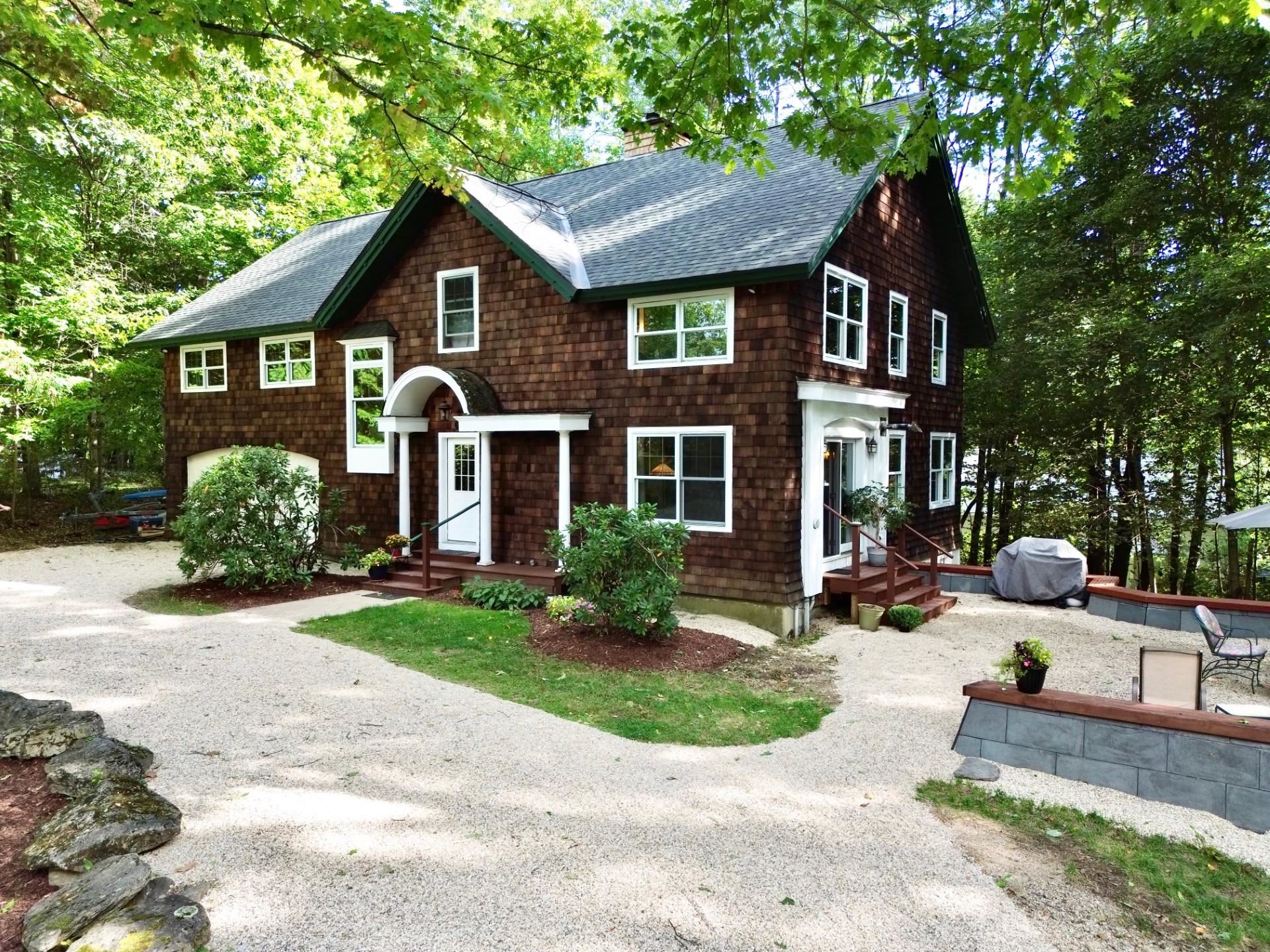 17 Echo Cove Property Photo 1