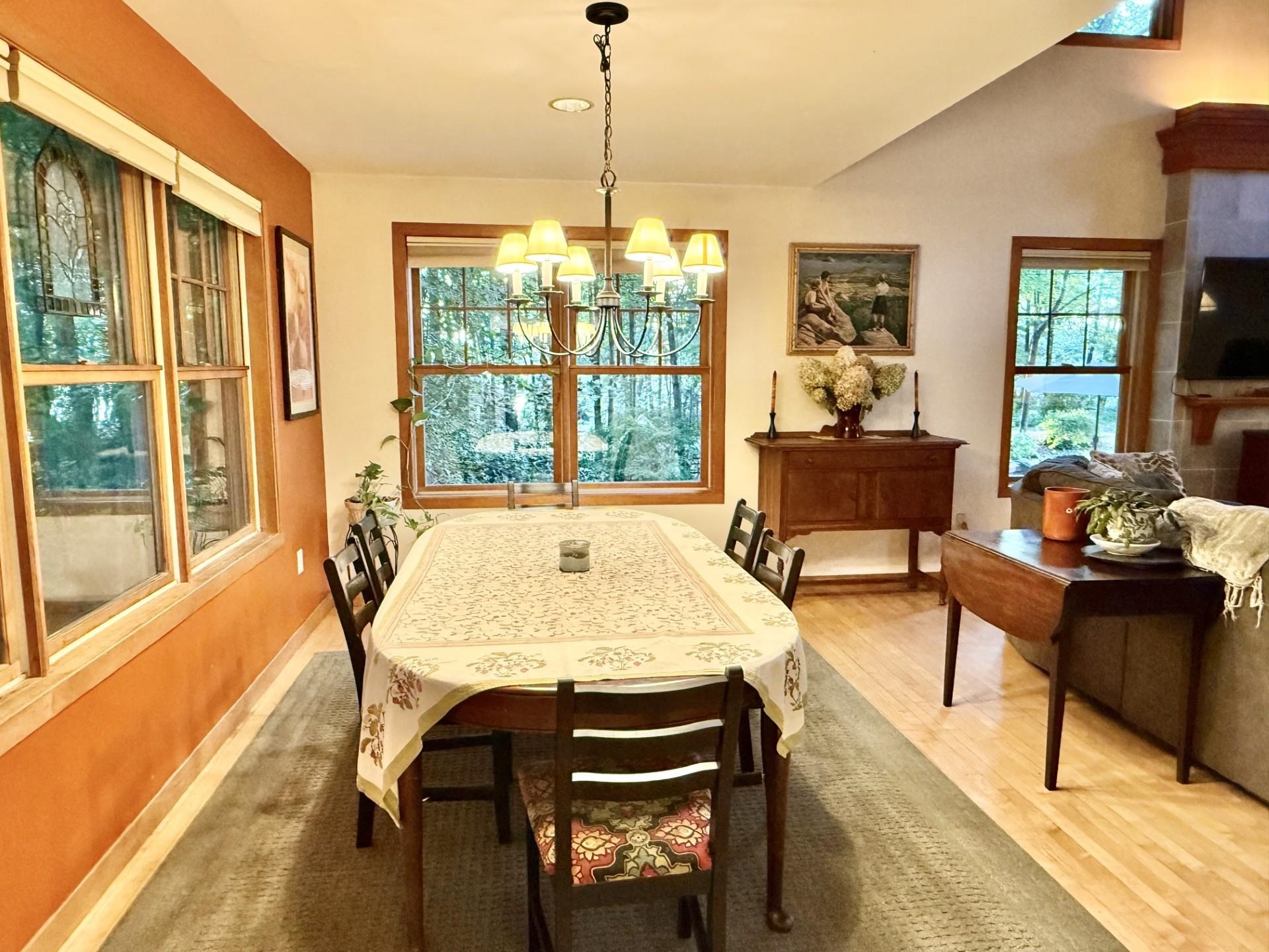 17 Echo Cove Property Photo 16