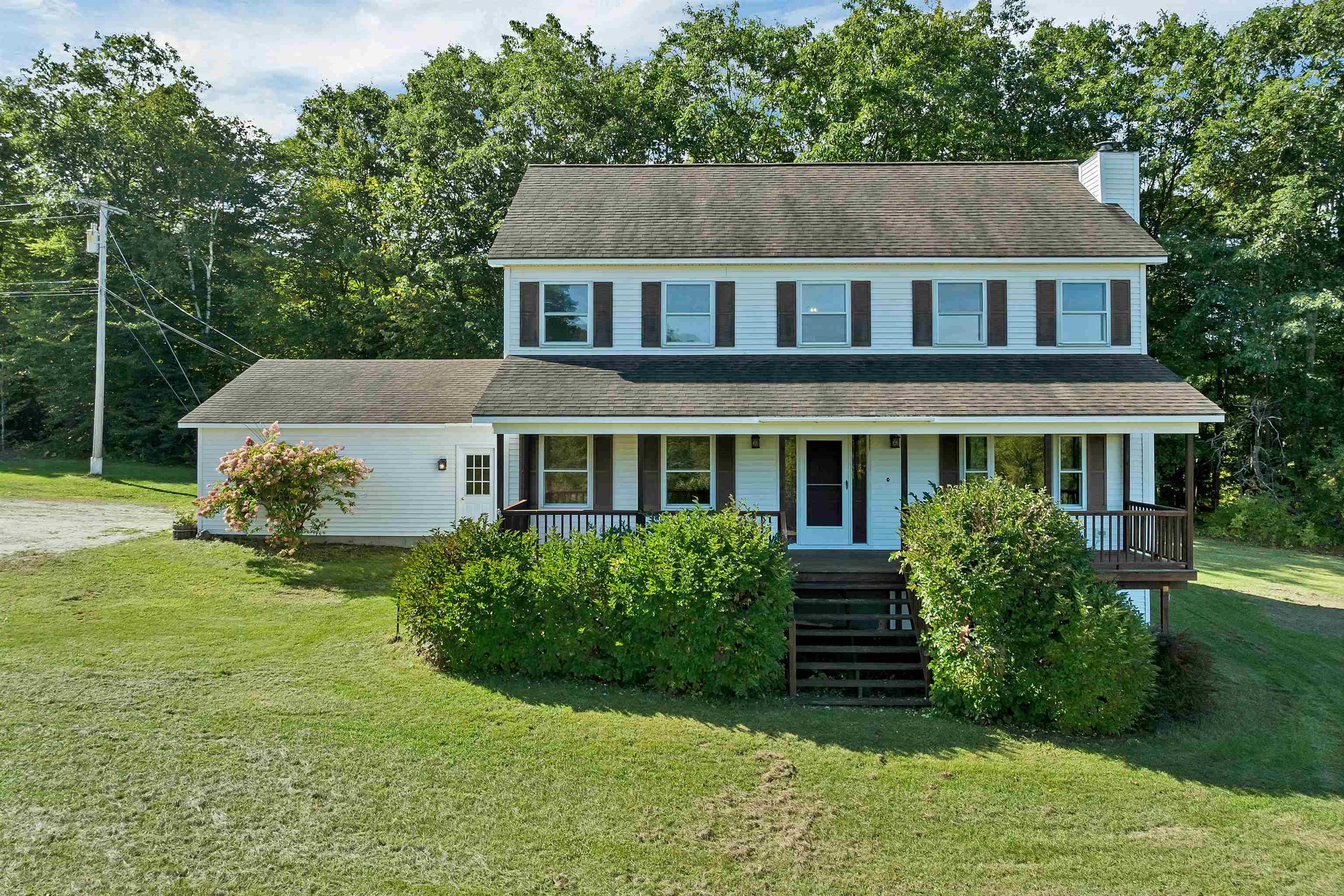 952 Plains Road Property Photo 2
