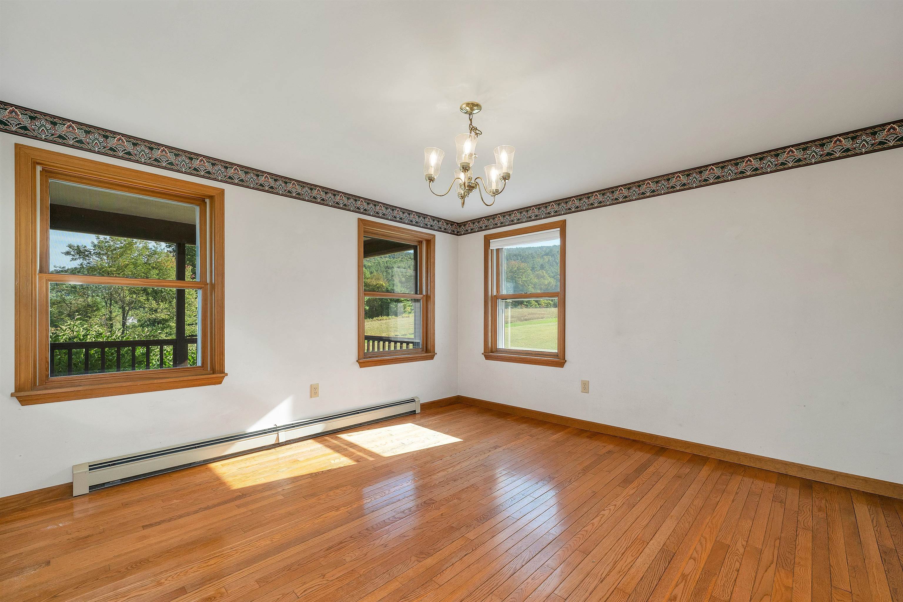 952 Plains Road Property Photo 31