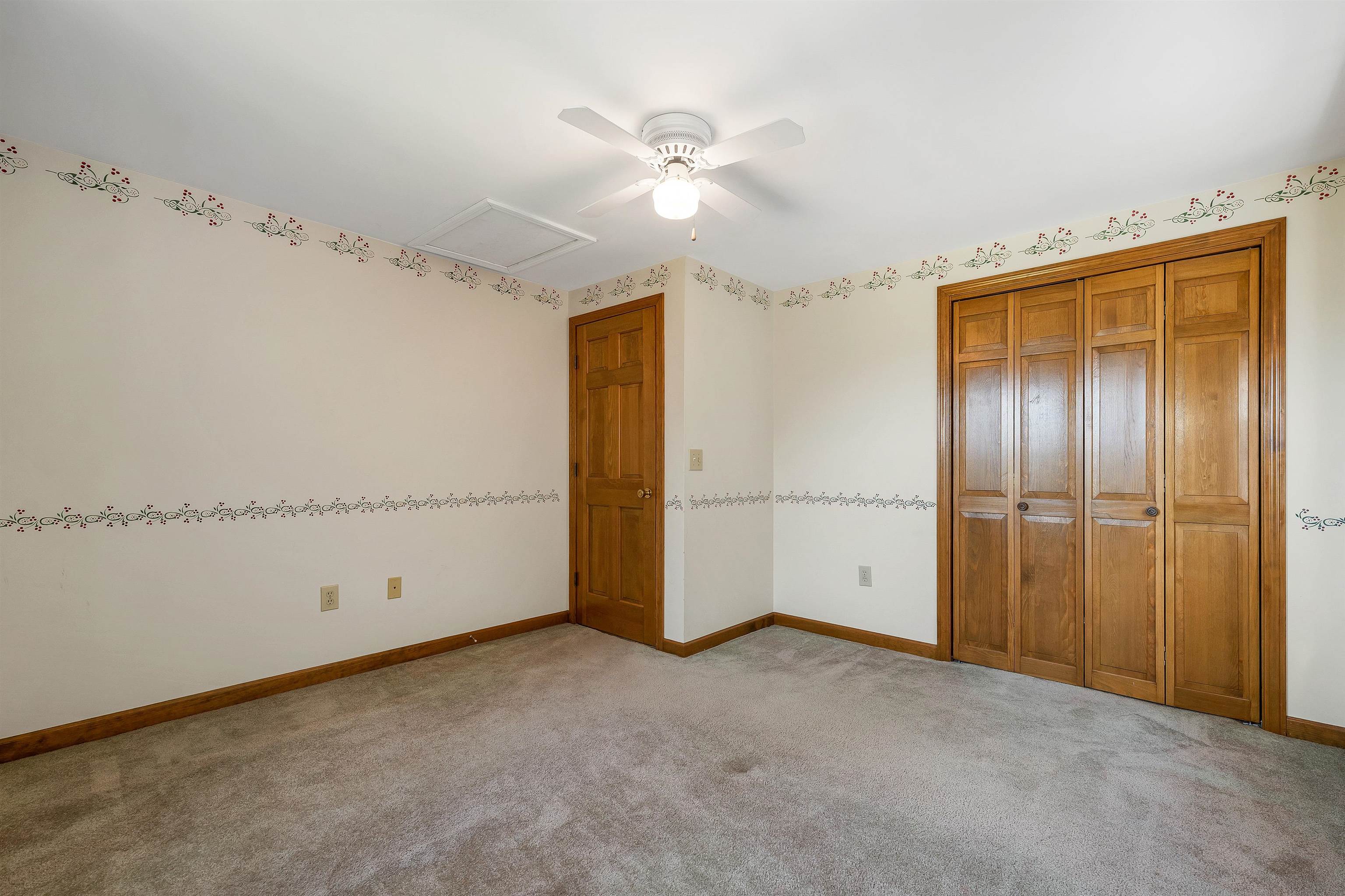 952 Plains Road Property Photo 38