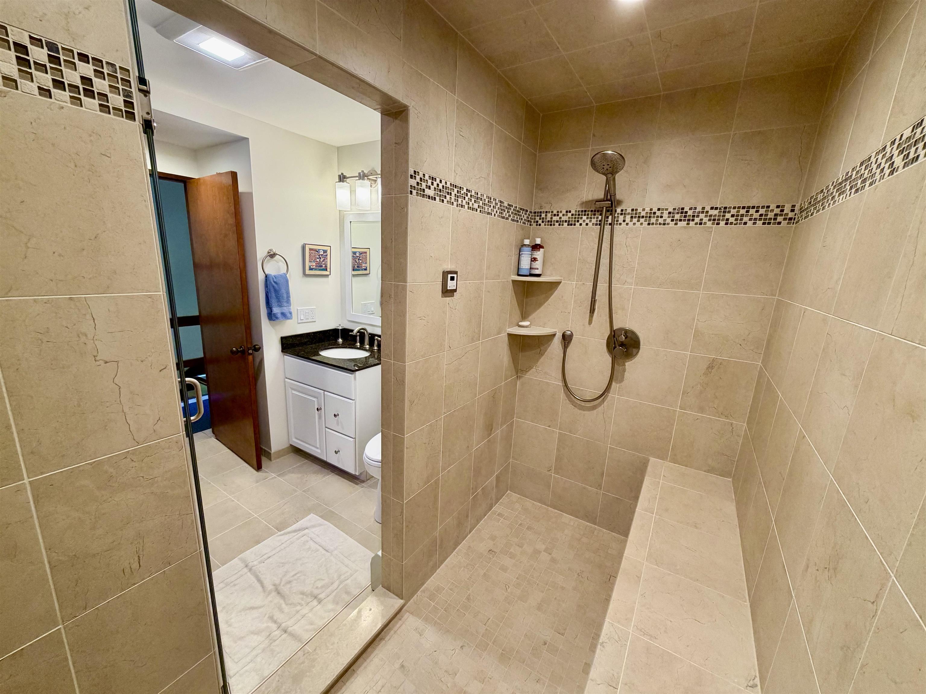 126 Forum Drive Property Photo 10