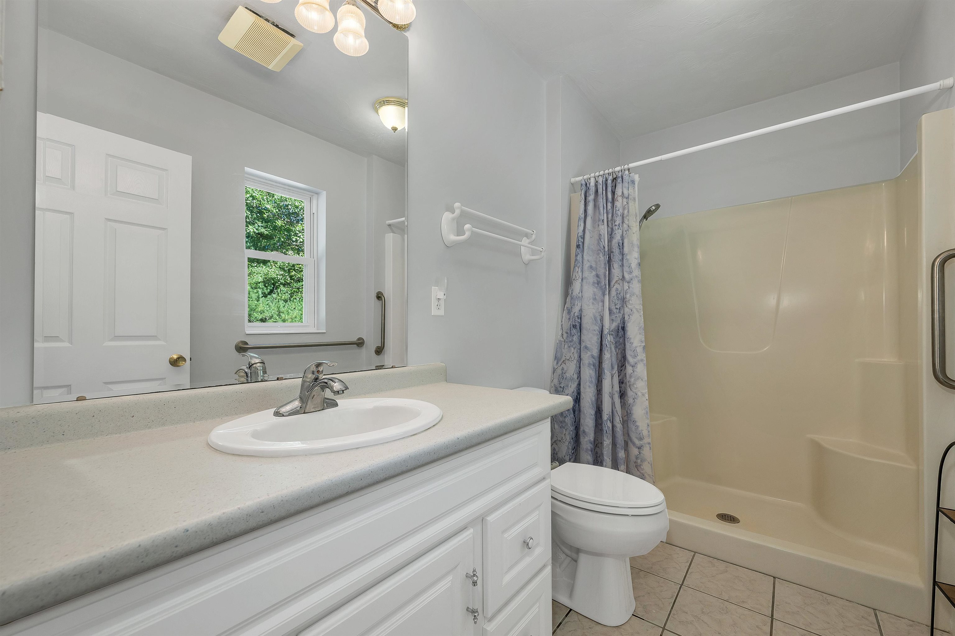 236 Silver Street Property Photo 27