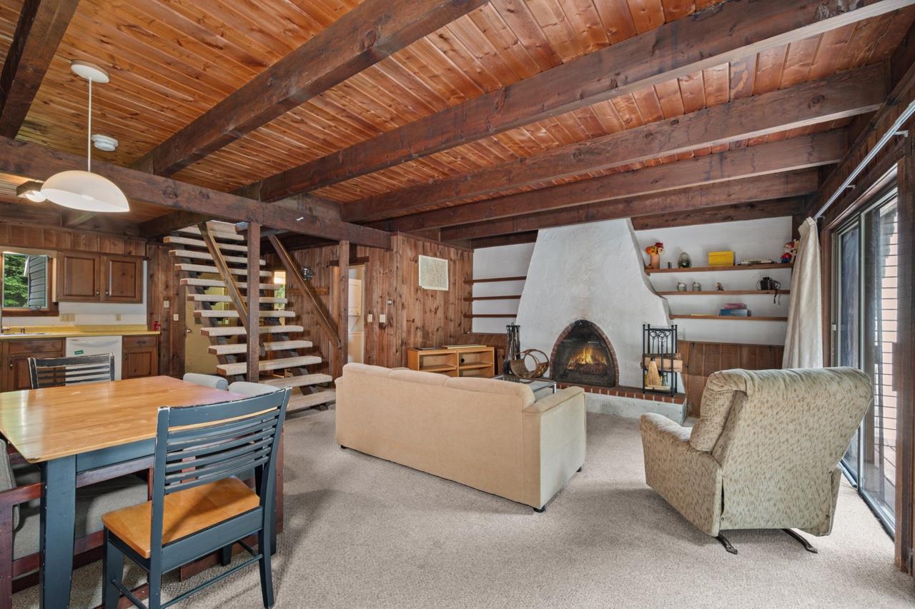 289 Hemlock Ridge Road Property Photo 8
