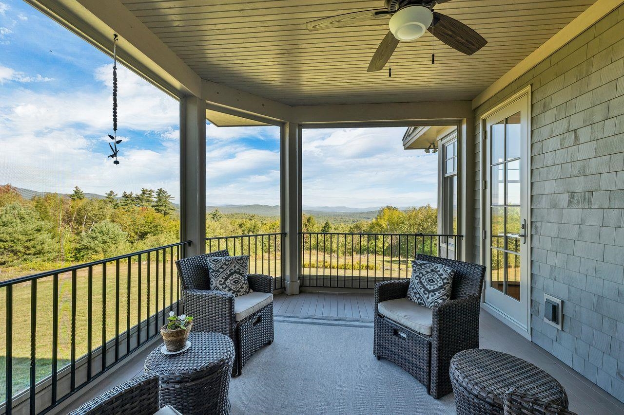 960 Beach Pond Road Property Photo 25