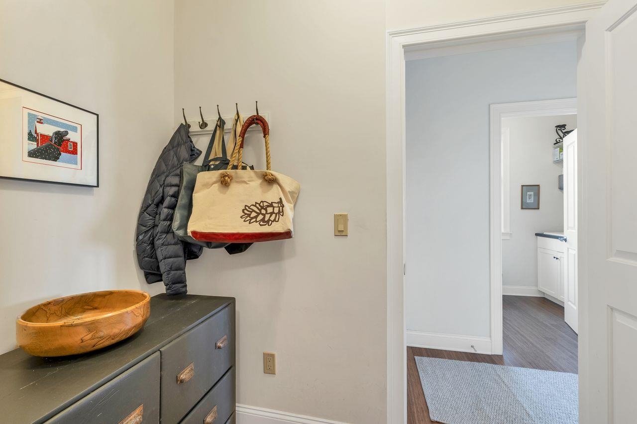 960 Beach Pond Road Property Photo 29