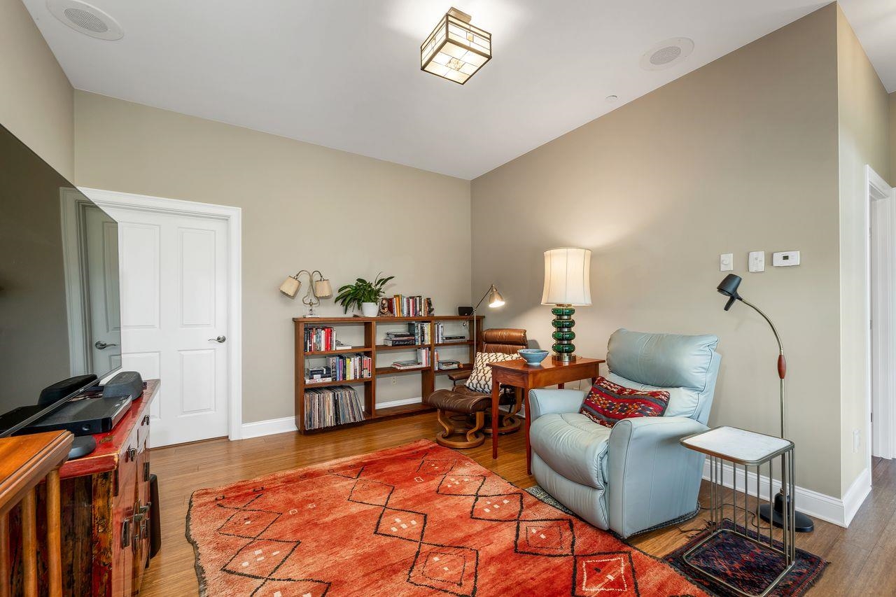 960 Beach Pond Road Property Photo 41