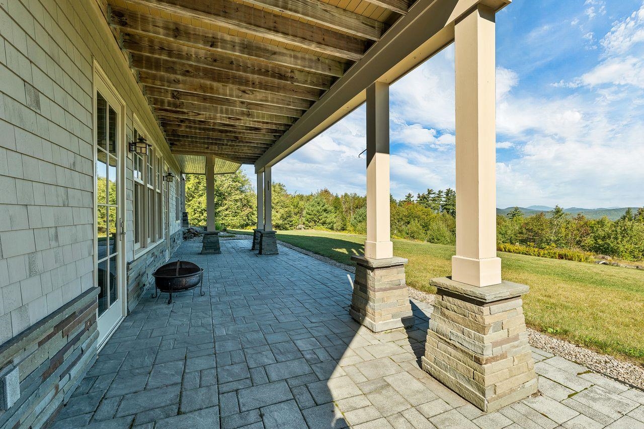 960 Beach Pond Road Property Photo 43