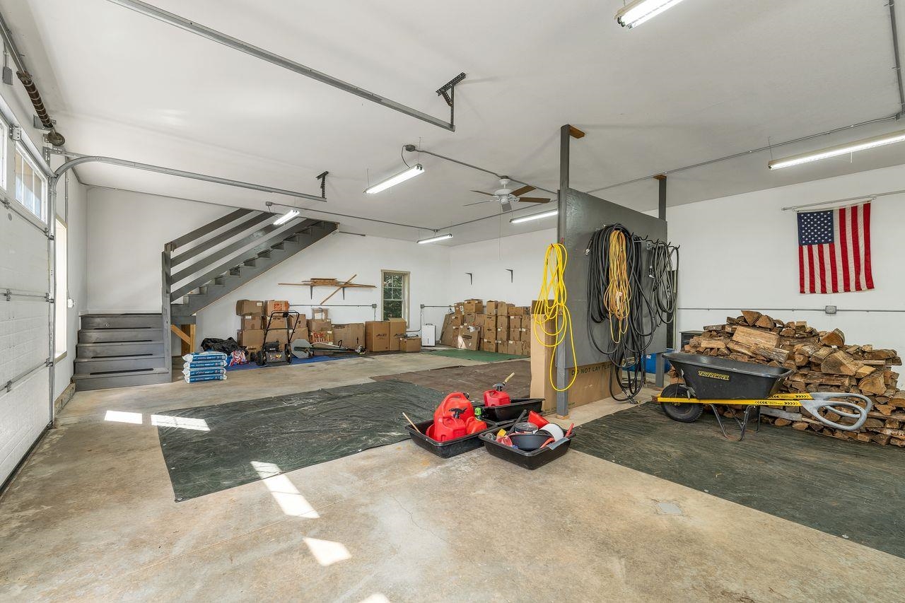 960 Beach Pond Road Property Photo 46