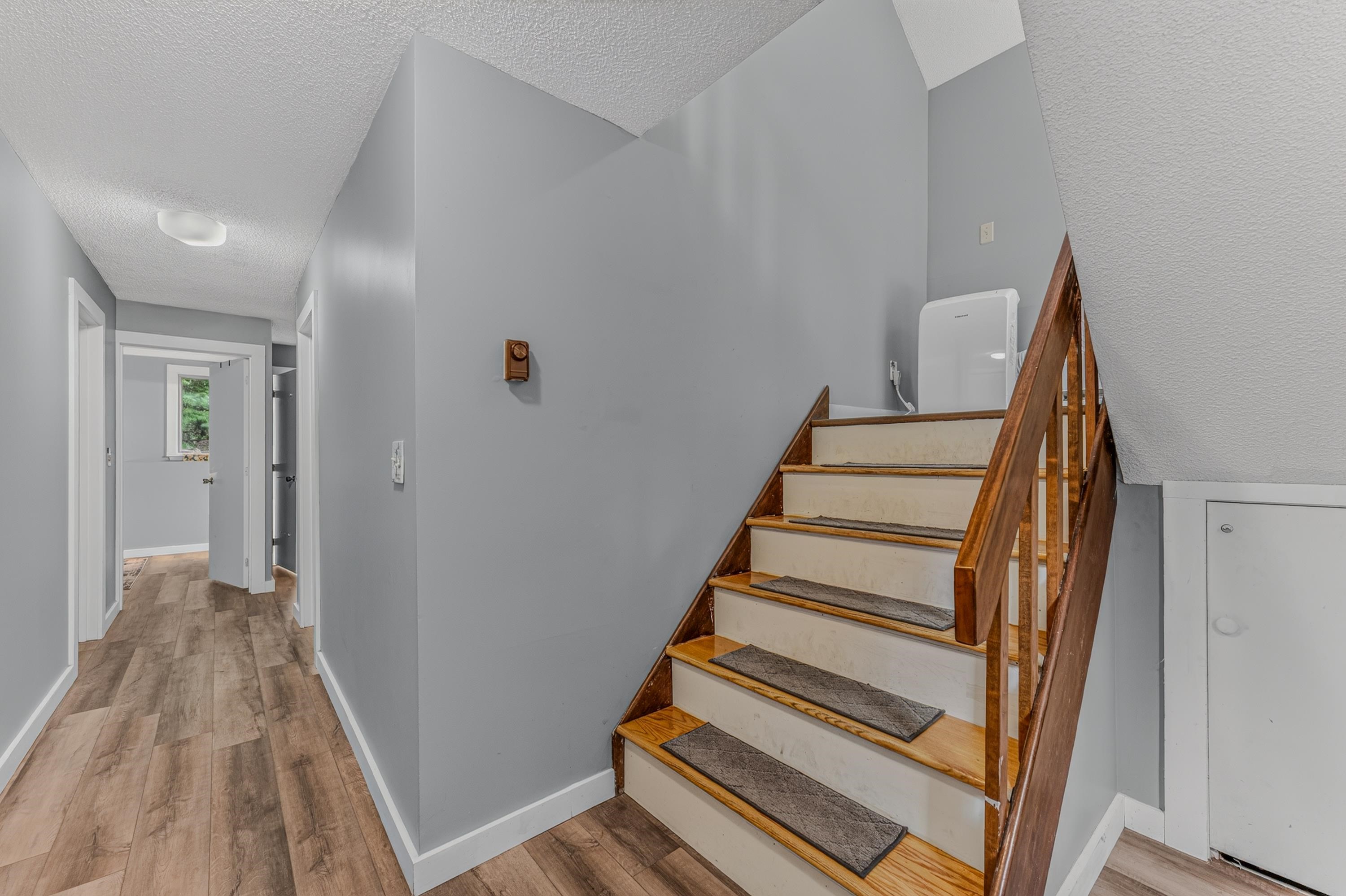 189 Snowood Drive Property Photo 12