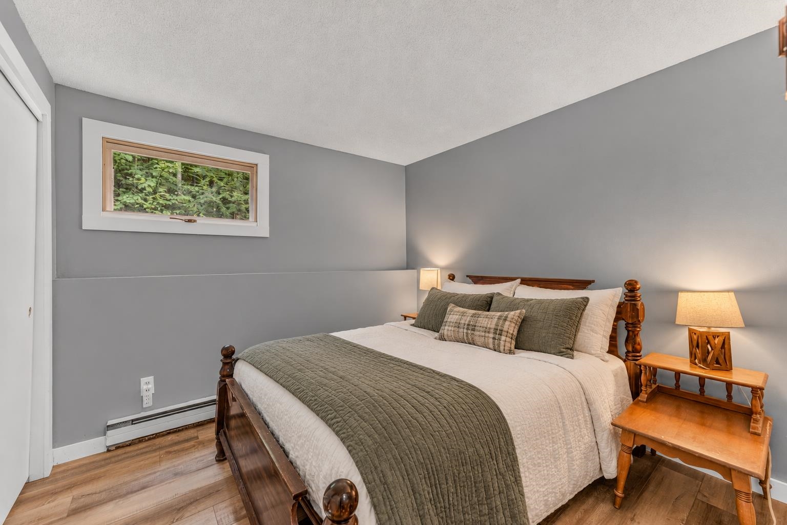 189 Snowood Drive Property Photo 14