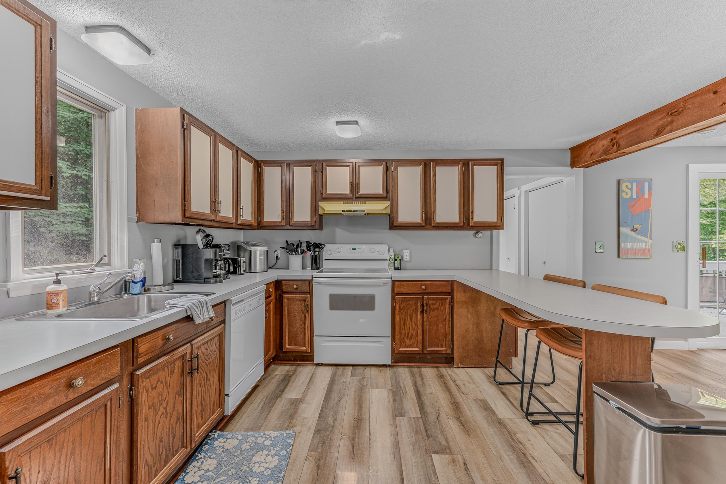 189 Snowood Drive Property Photo 26