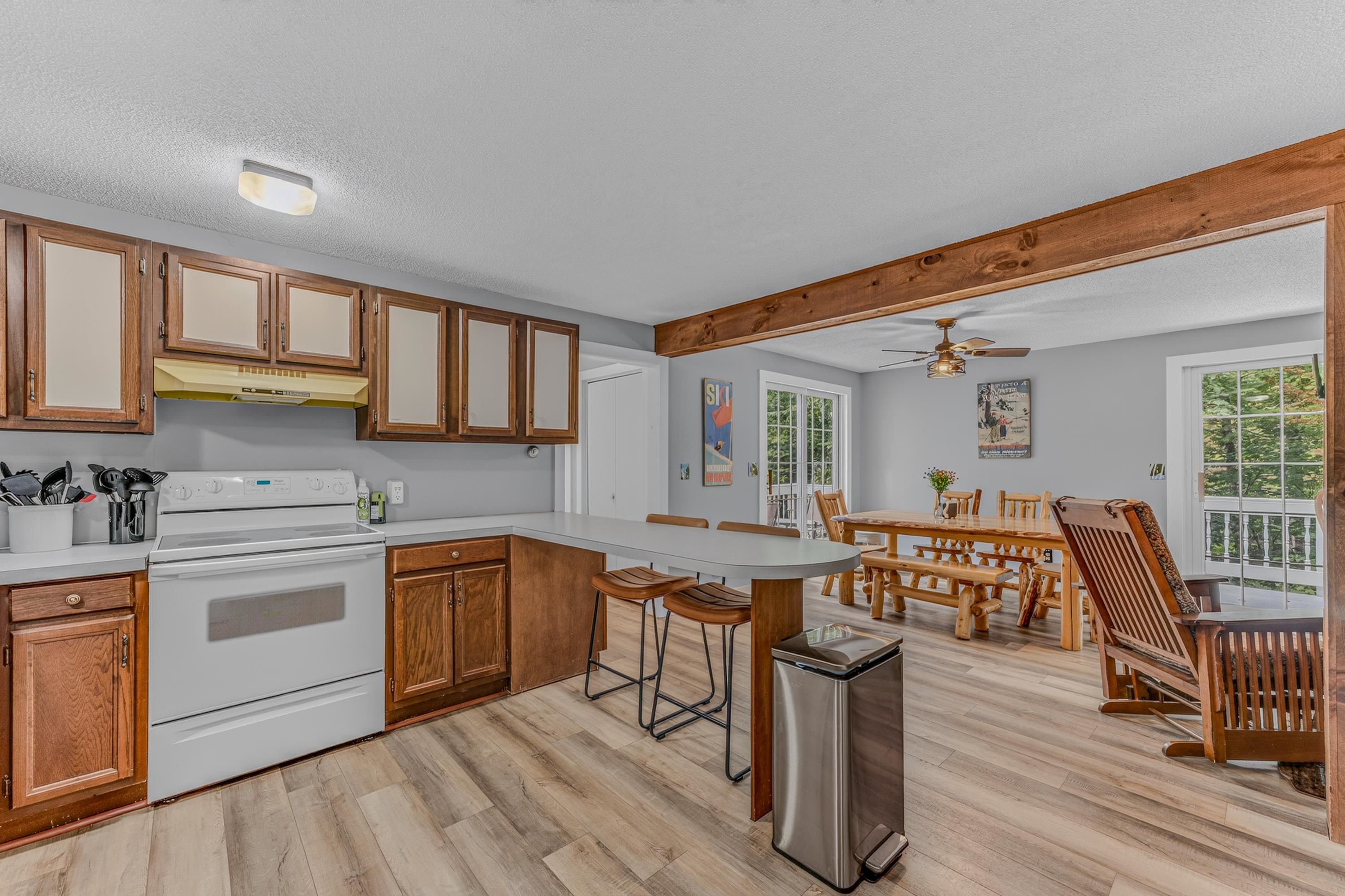 189 Snowood Drive Property Photo 30