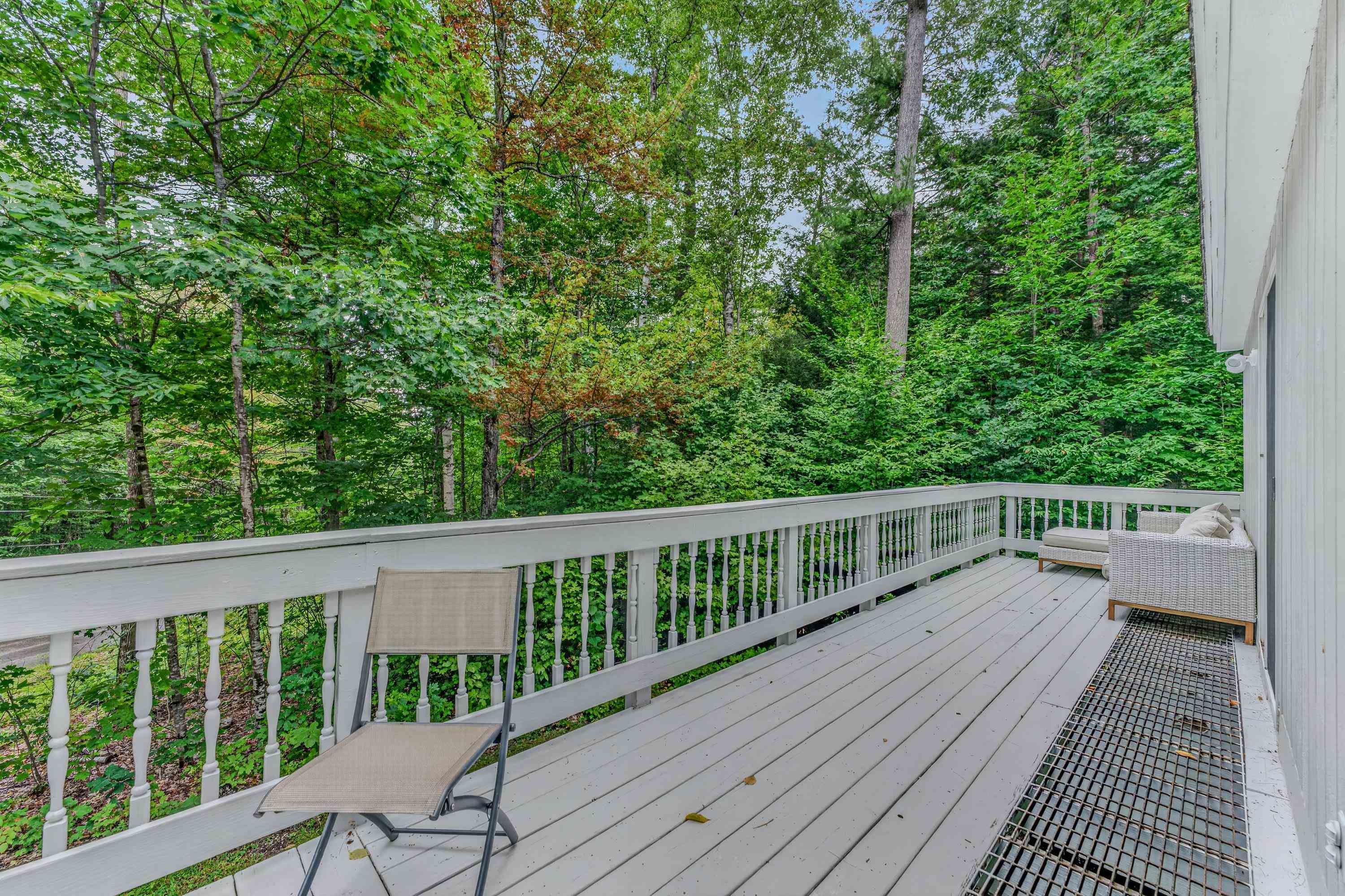 189 Snowood Drive Property Photo 40