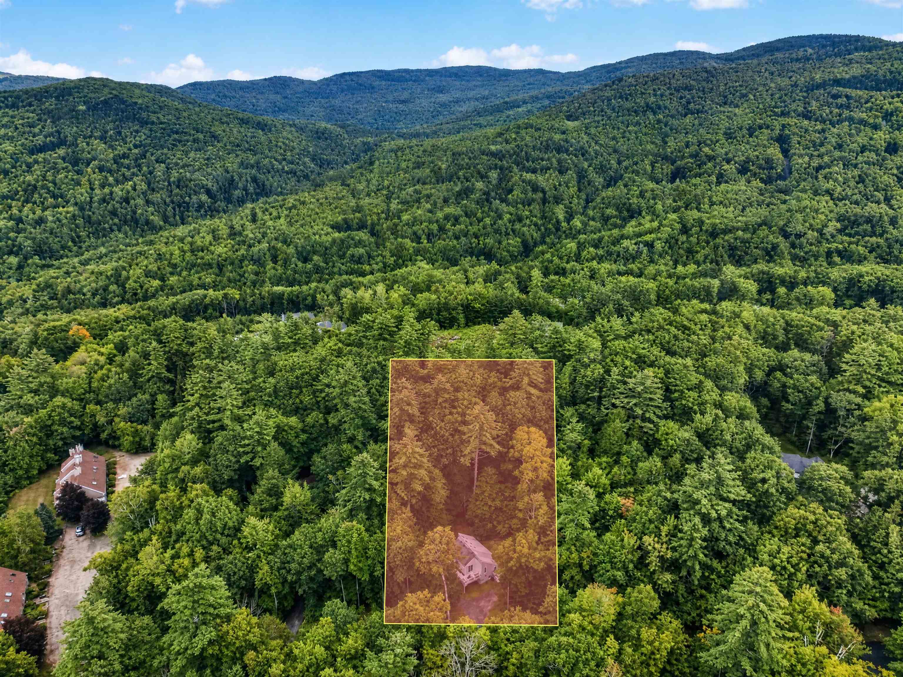 189 Snowood Drive Property Photo 44