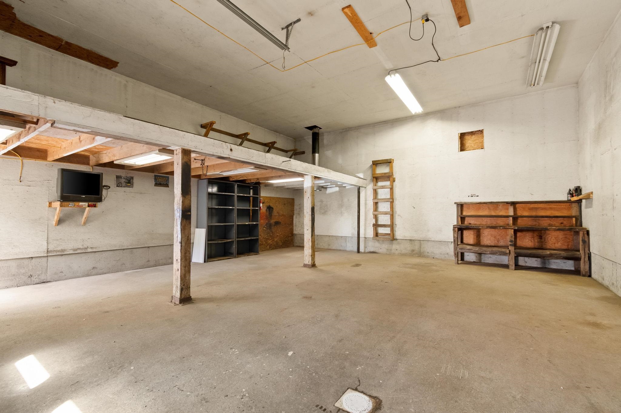 171 Dunton Road Property Photo 21