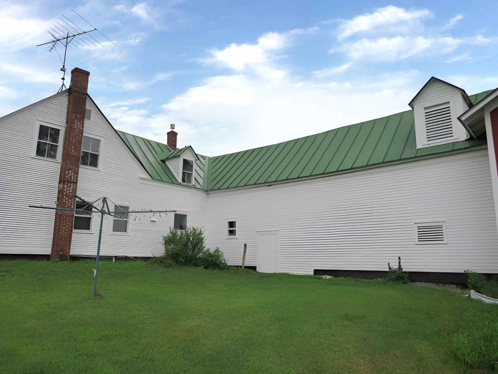 2151 Scott Highway Property Photo 2