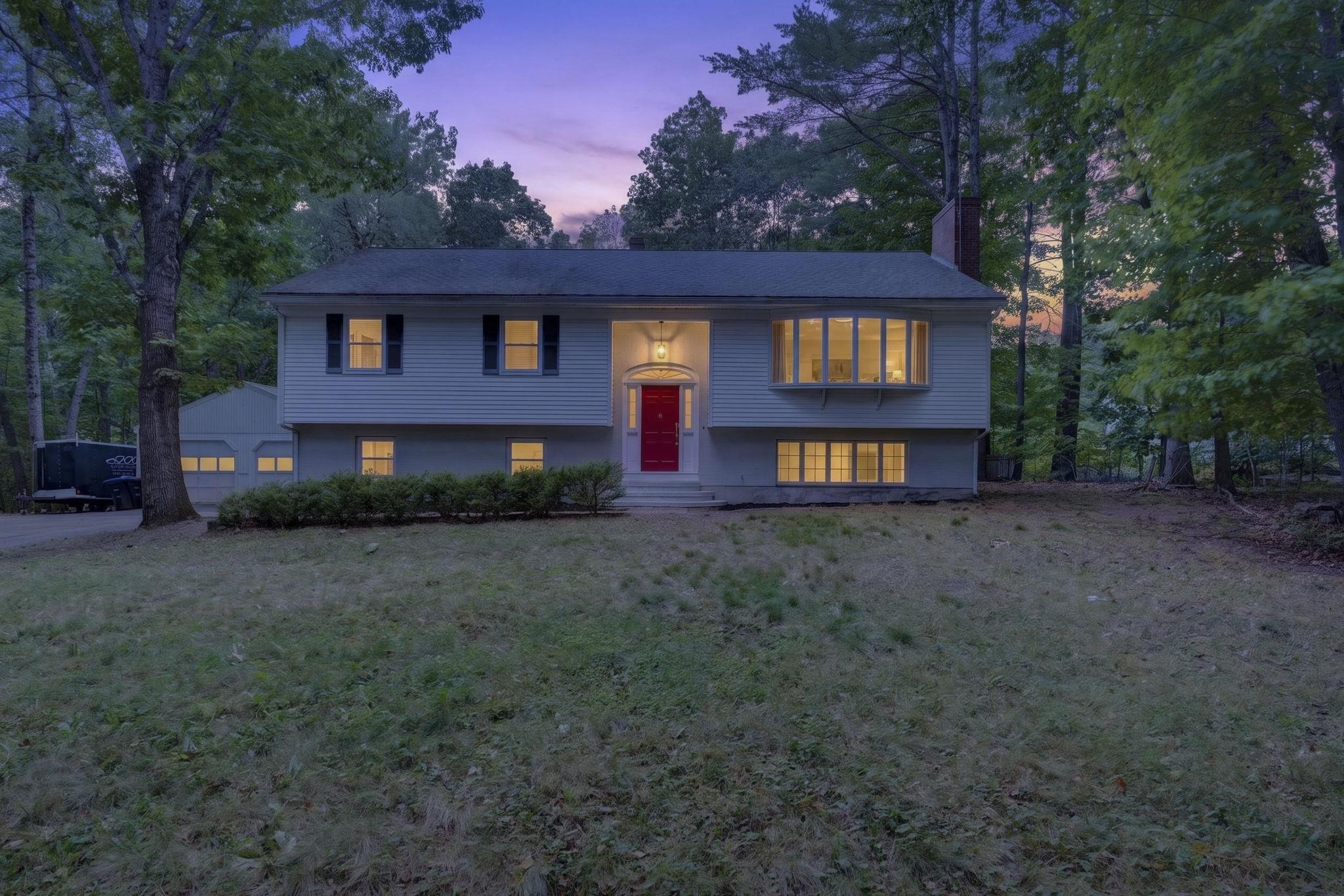 12 Sunnyside Drive Property Photo 2