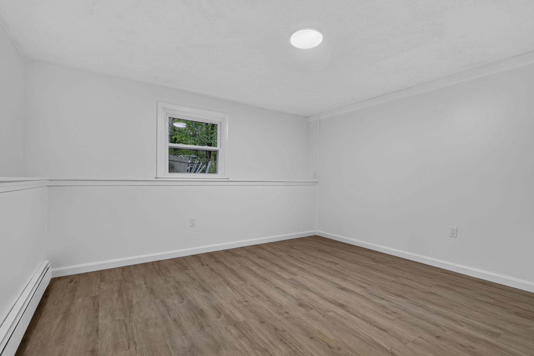 12 Sunnyside Drive Property Photo 28