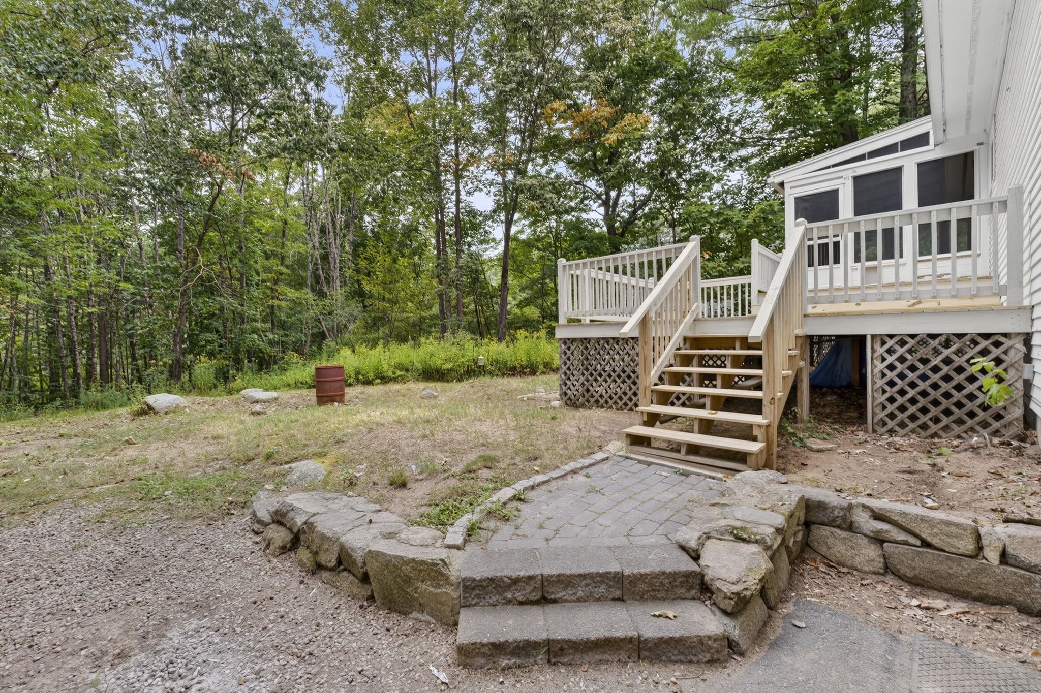 12 Sunnyside Drive Property Photo 37