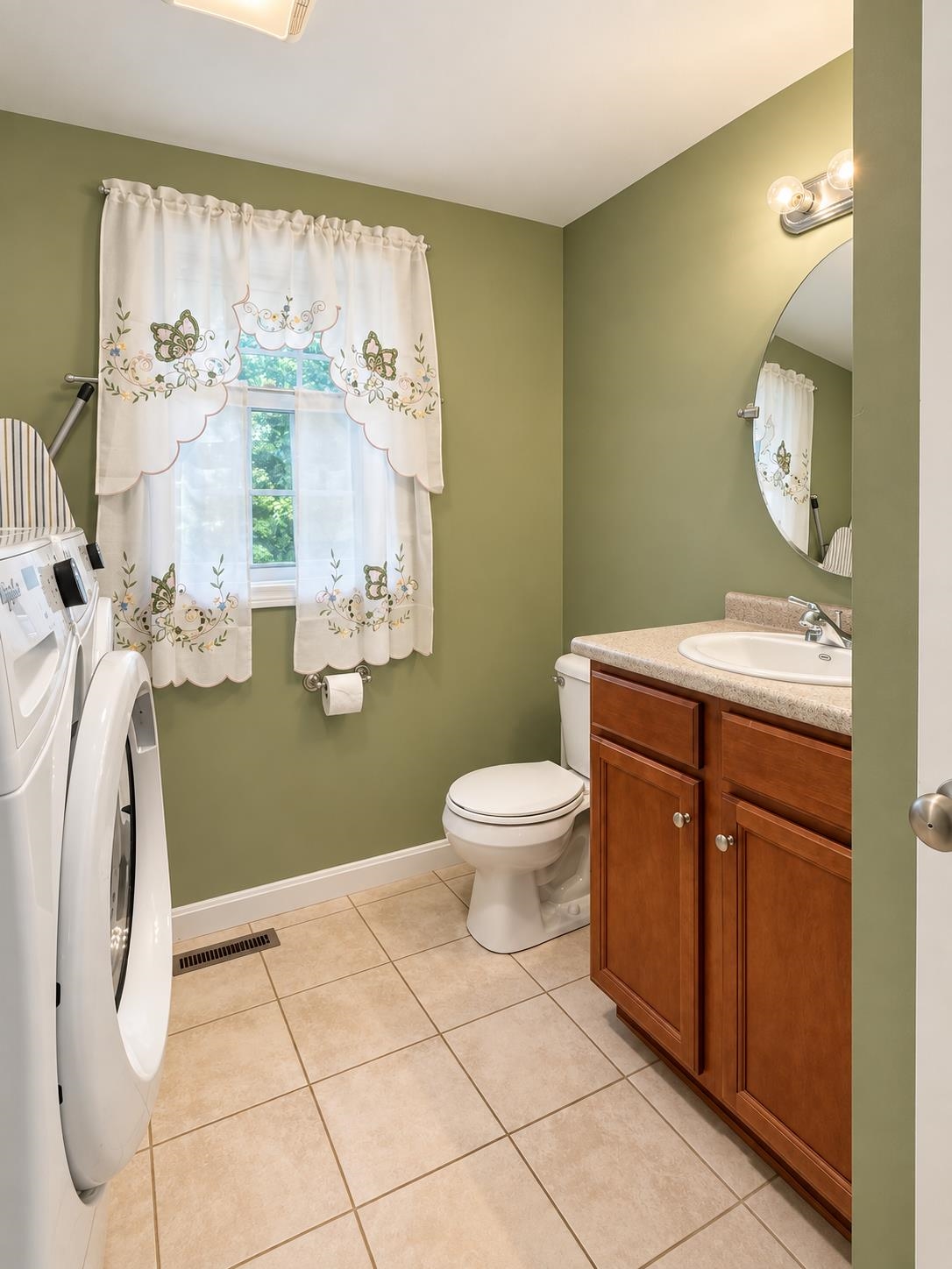 58 Ebony Drive Property Photo 8