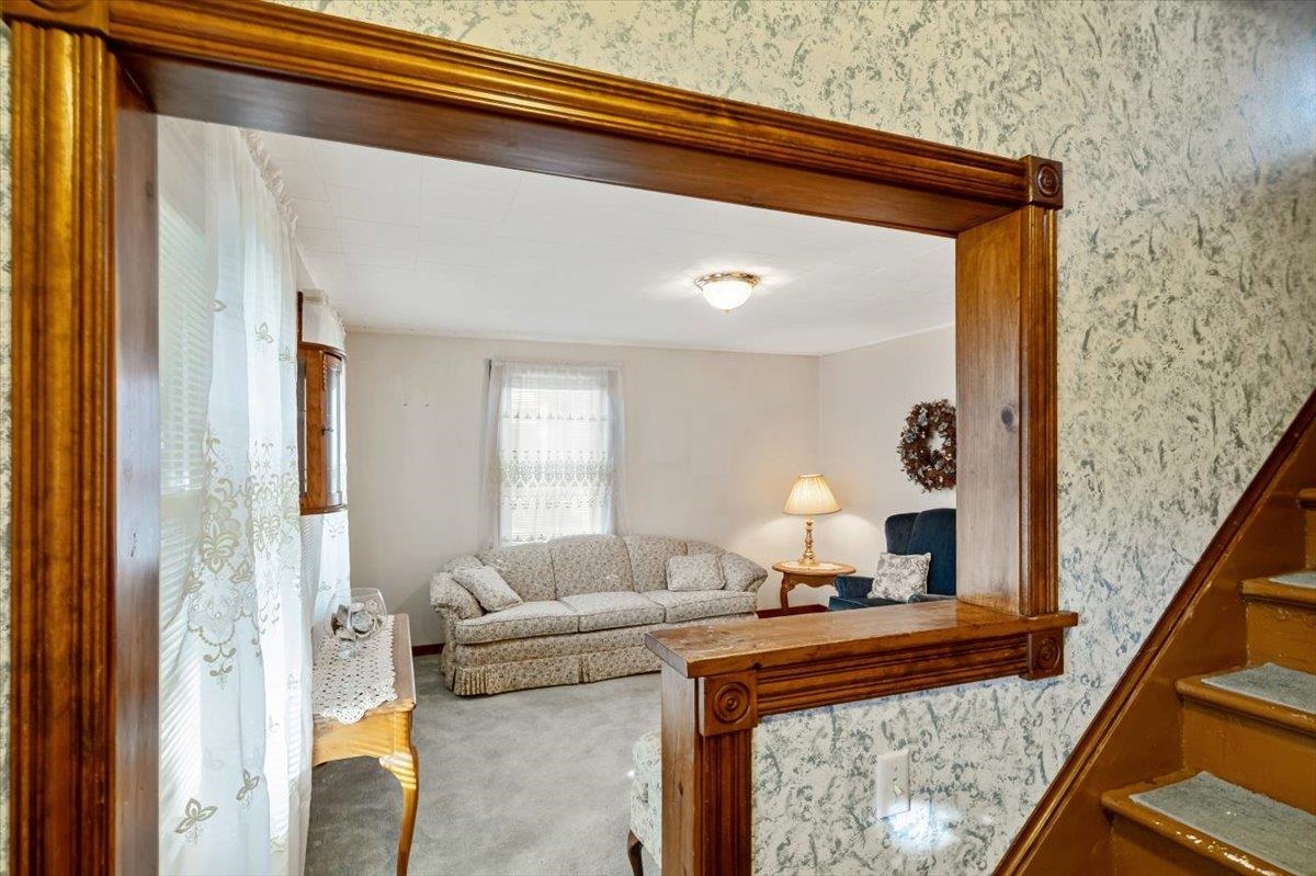 35 N Elm Street Property Photo 18