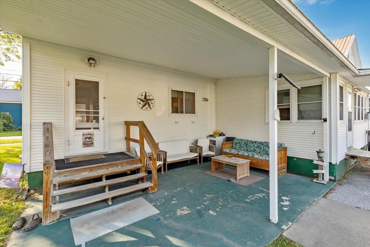35 N Elm Street Property Photo 36