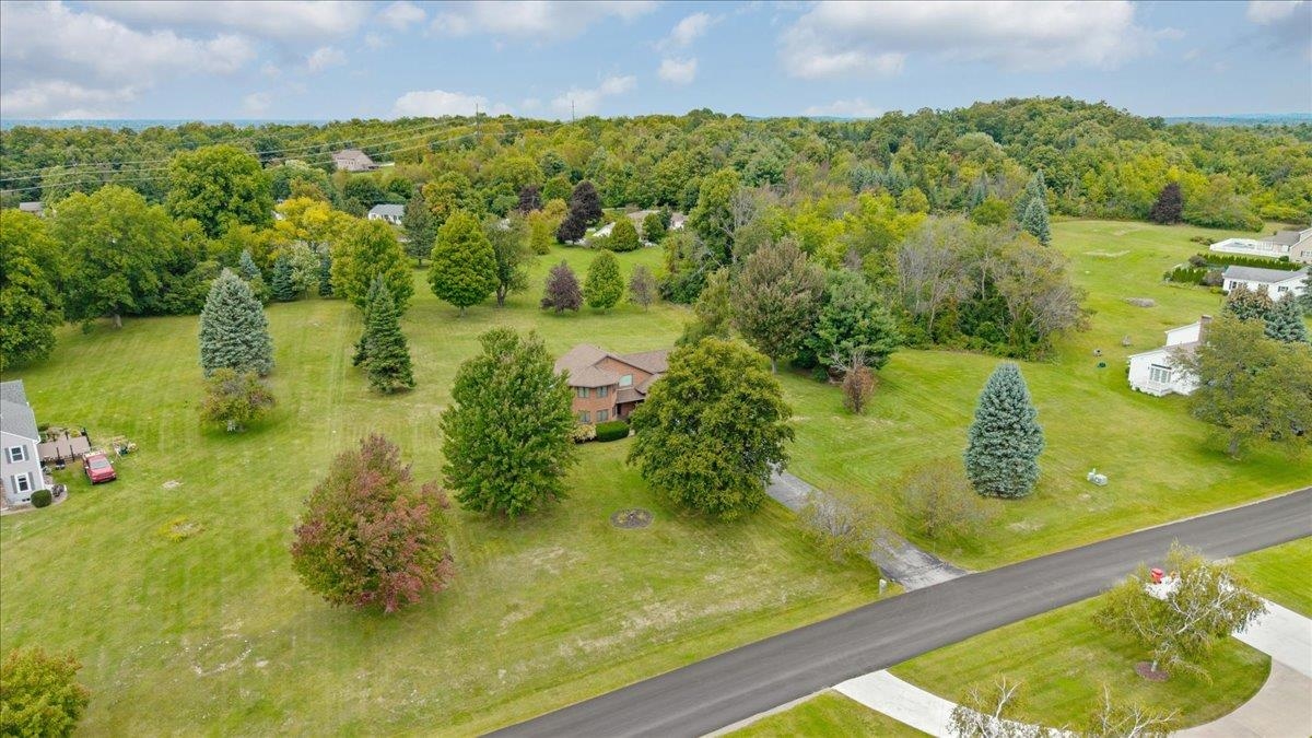 13 Country Club Estates Property Photo 6