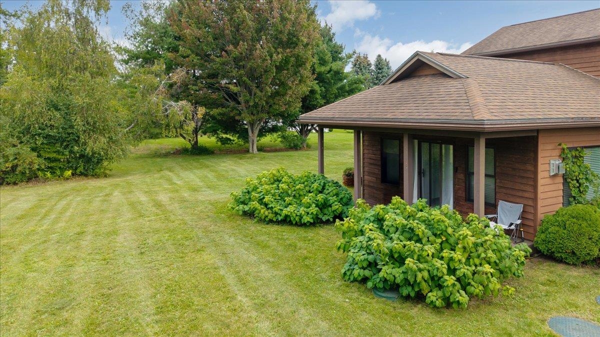 13 Country Club Estates Property Photo 7