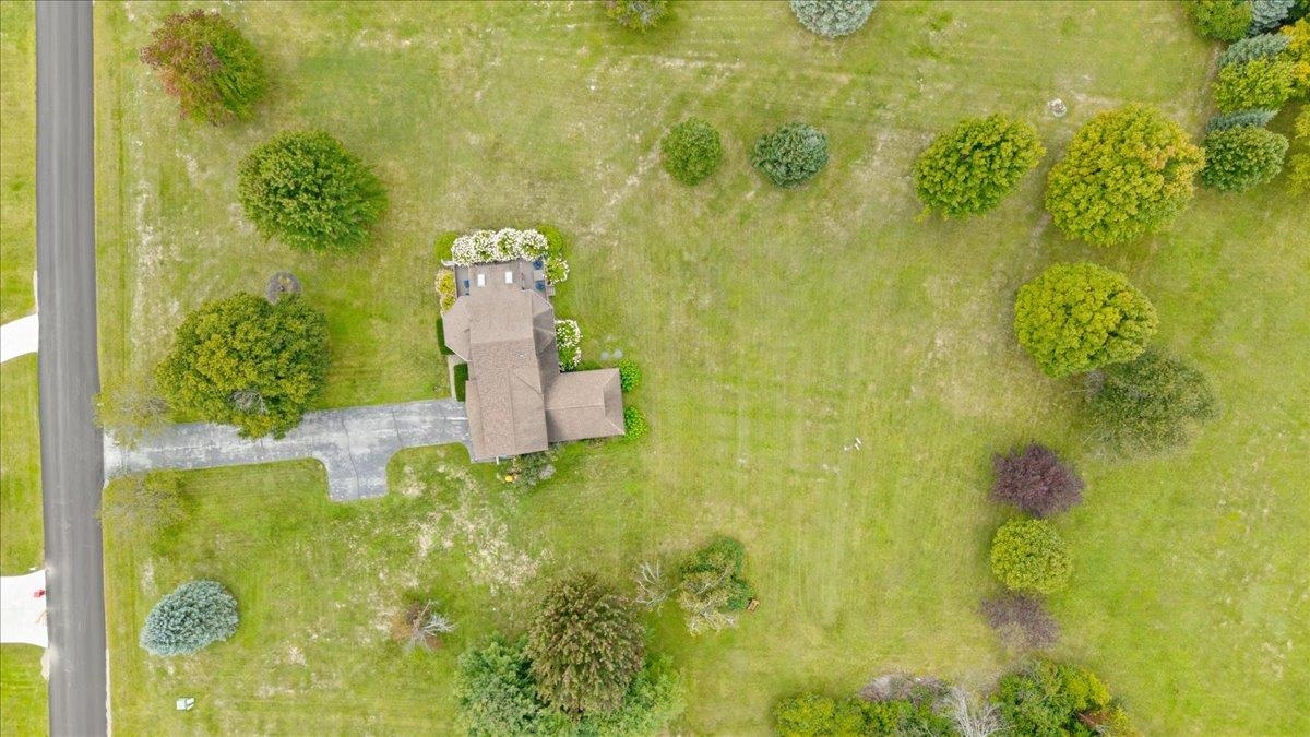 13 Country Club Estates Property Photo 51
