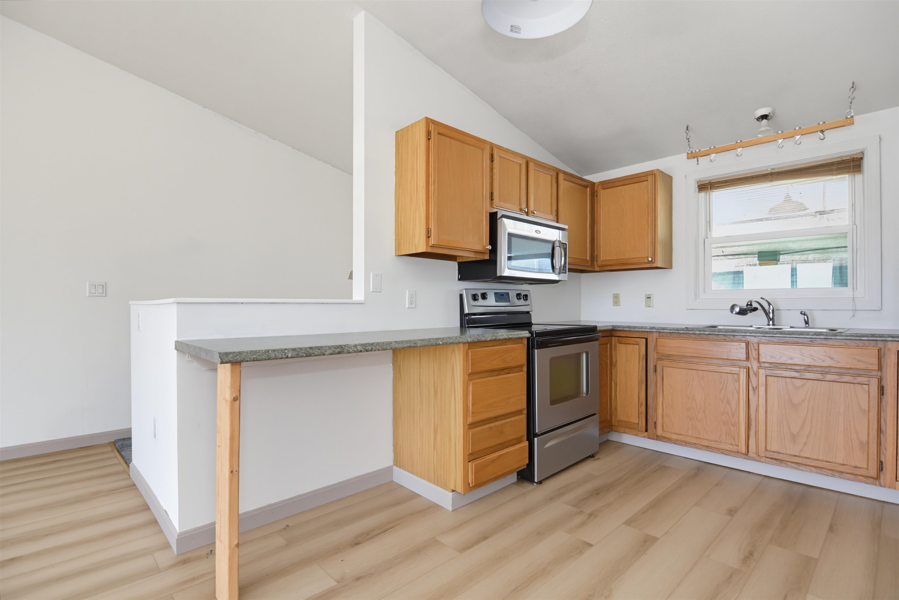 186 Dunbarton Road Property Photo 10