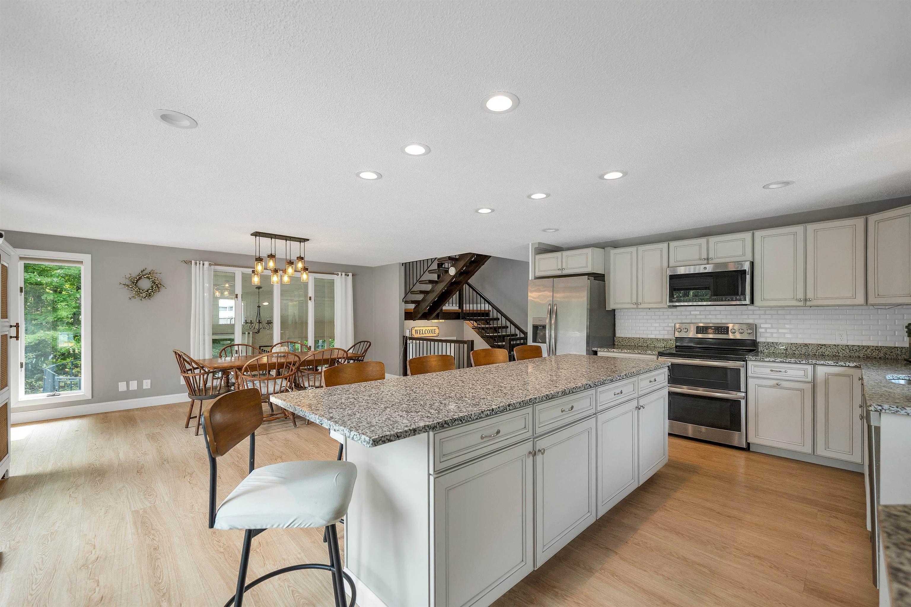 456 Wentworth Road Property Photo 16