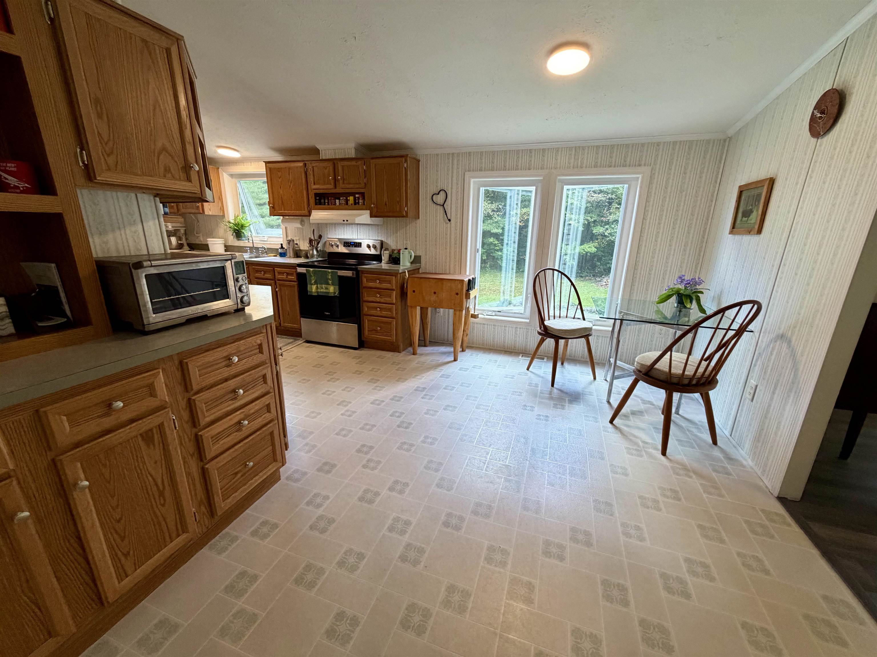 96 Lower Pines Road Property Photo 17