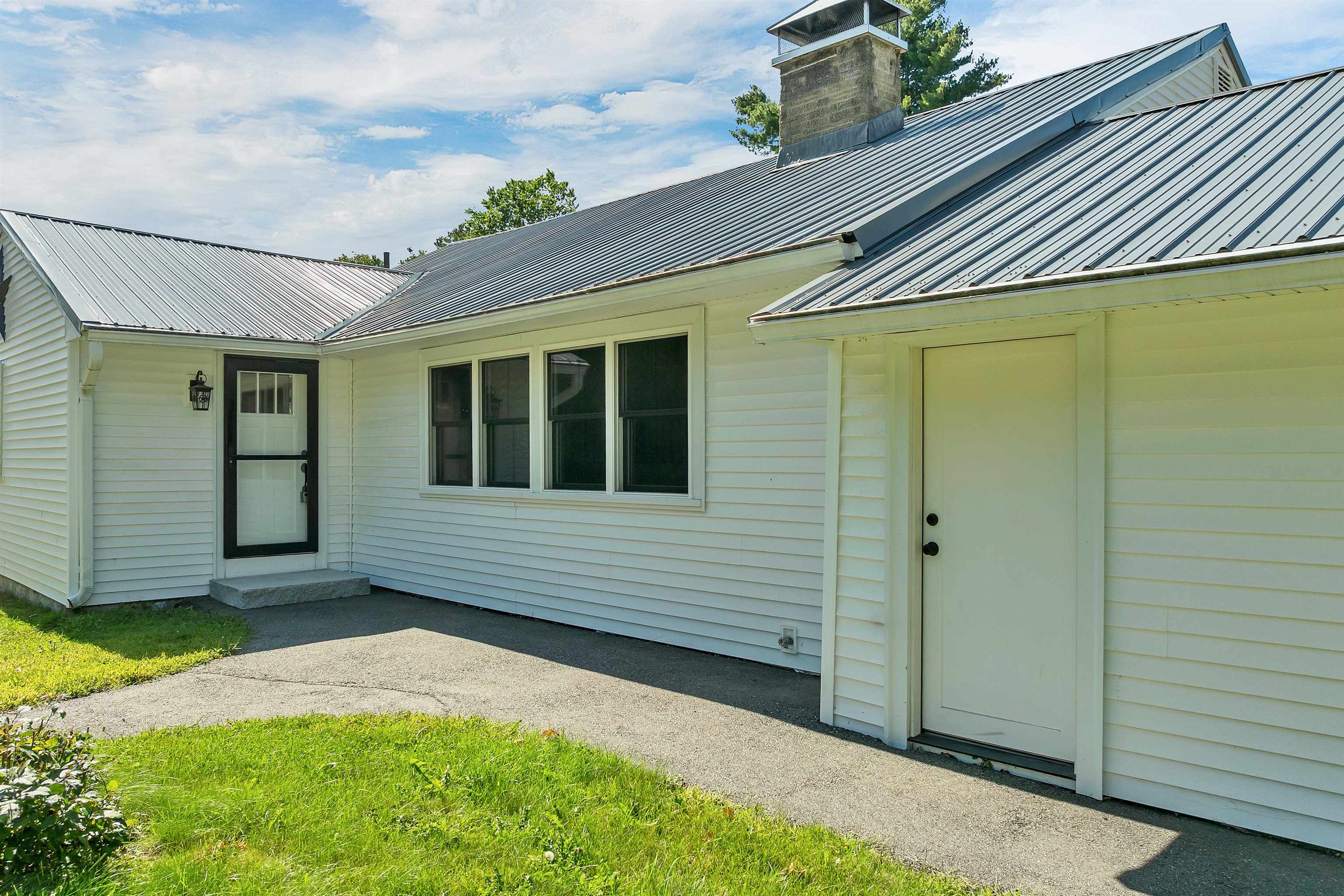 76 Ridgewood Avenue Property Photo 2