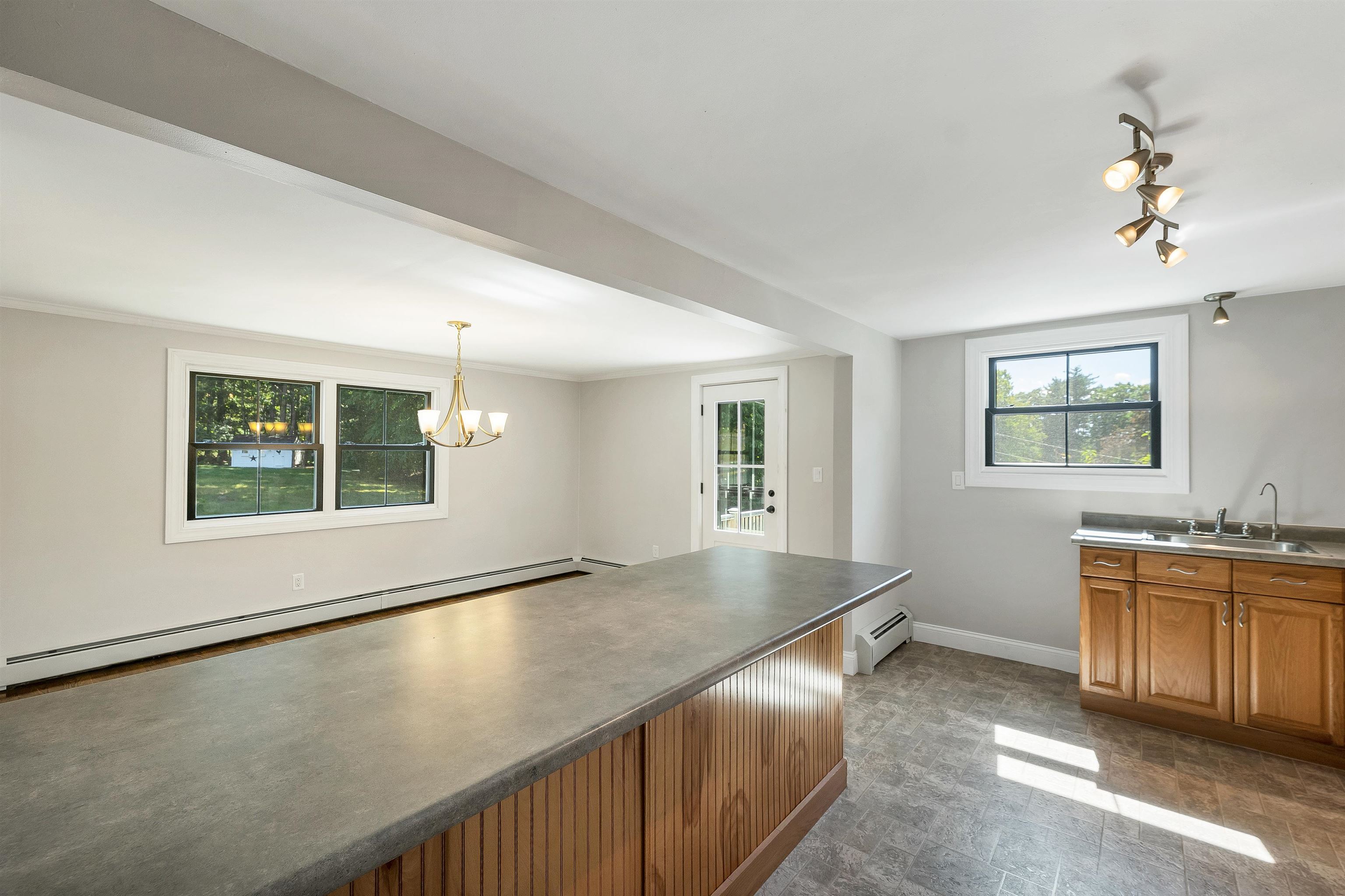 76 Ridgewood Avenue Property Photo 18
