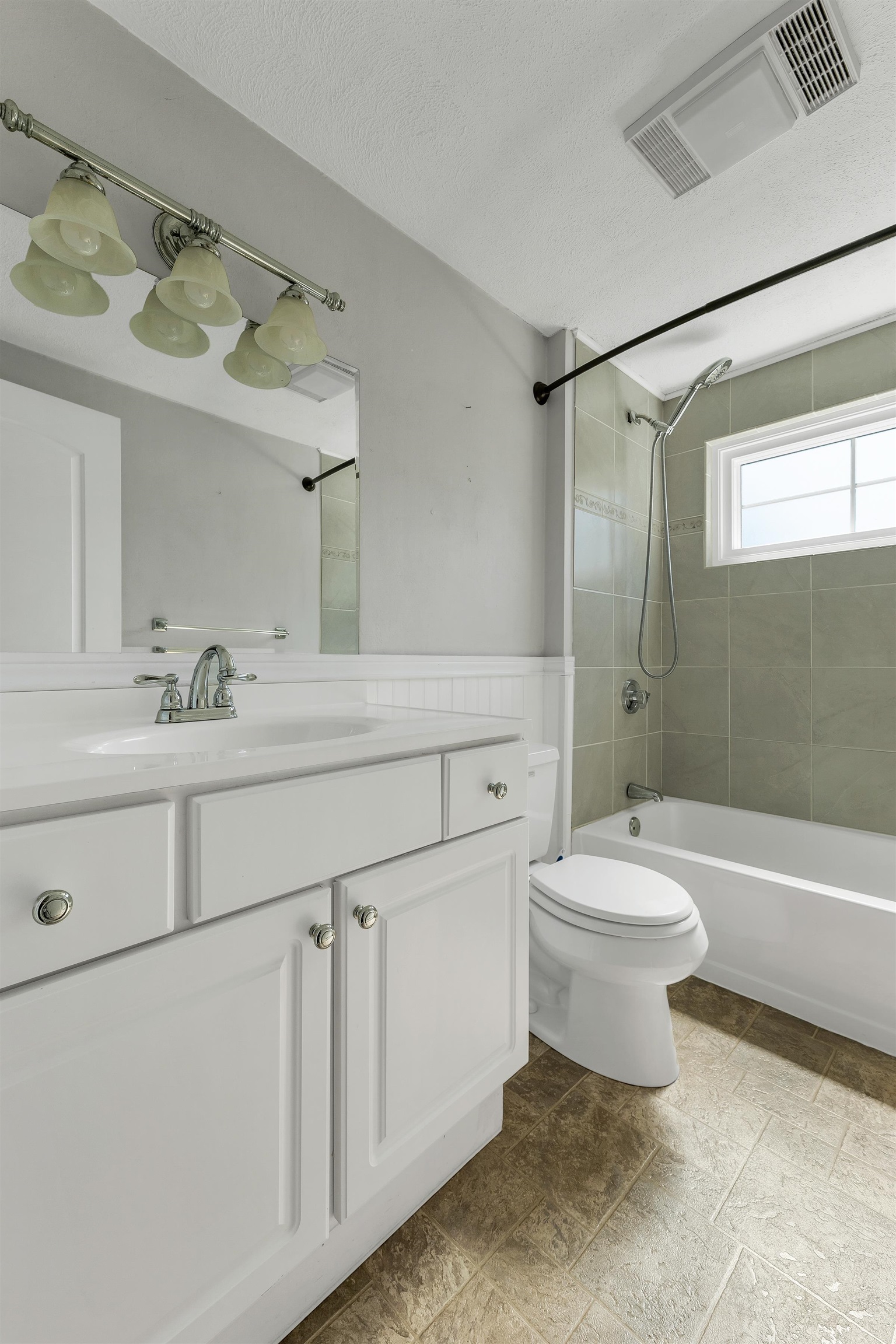 76 Ridgewood Avenue Property Photo 25