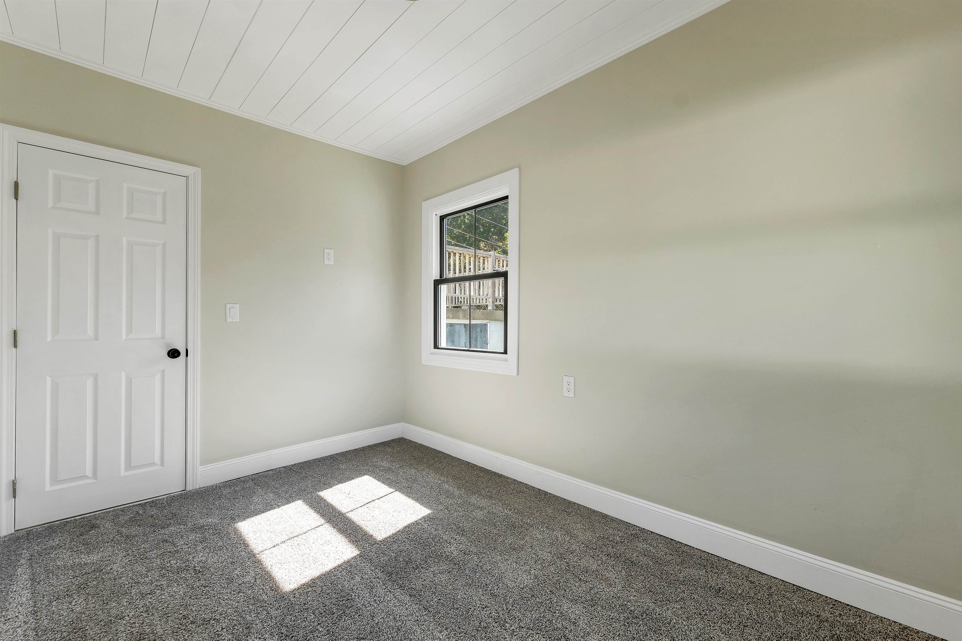 76 Ridgewood Avenue Property Photo 37