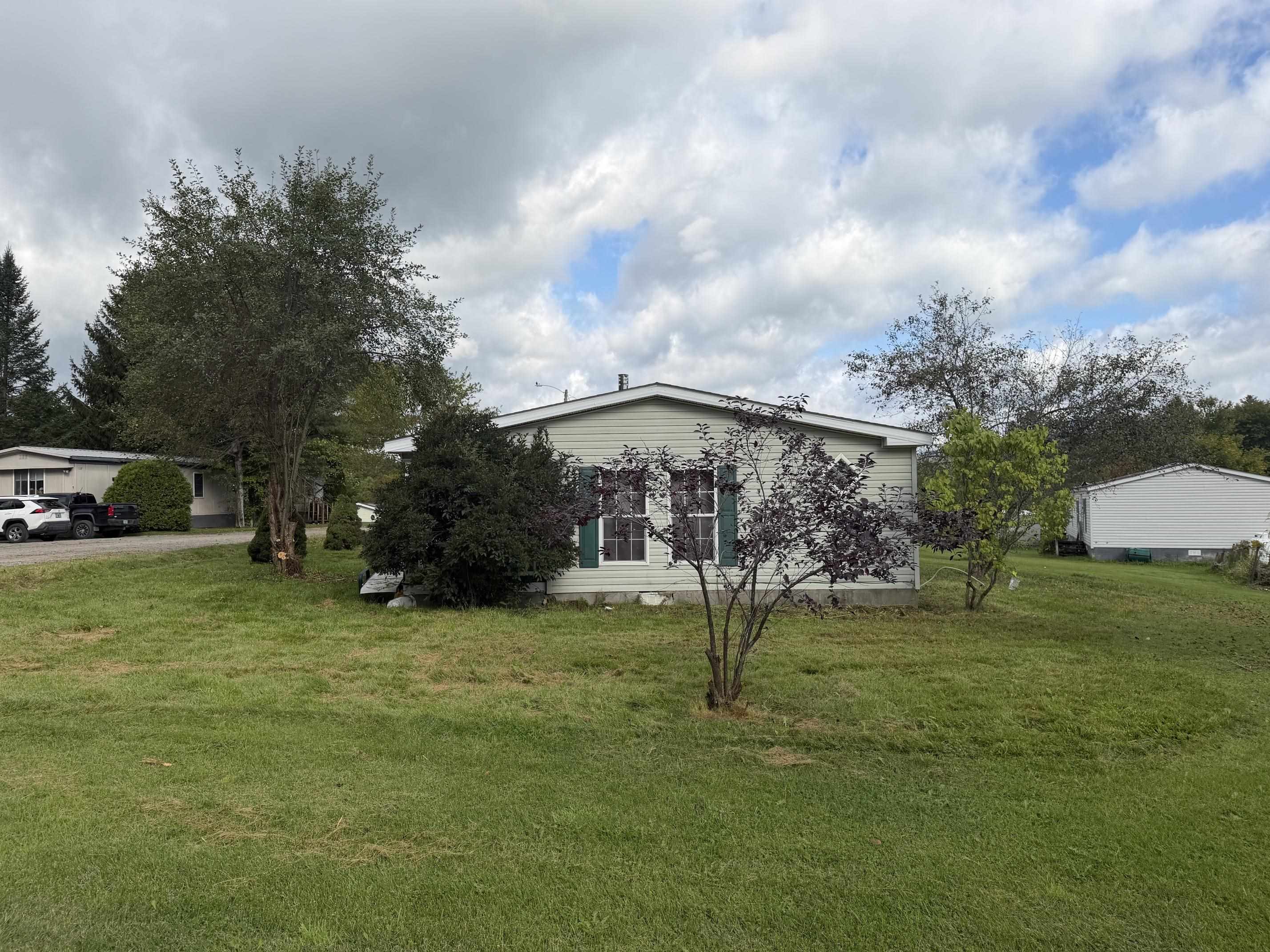 136 Katy-win E Road Property Photo 3