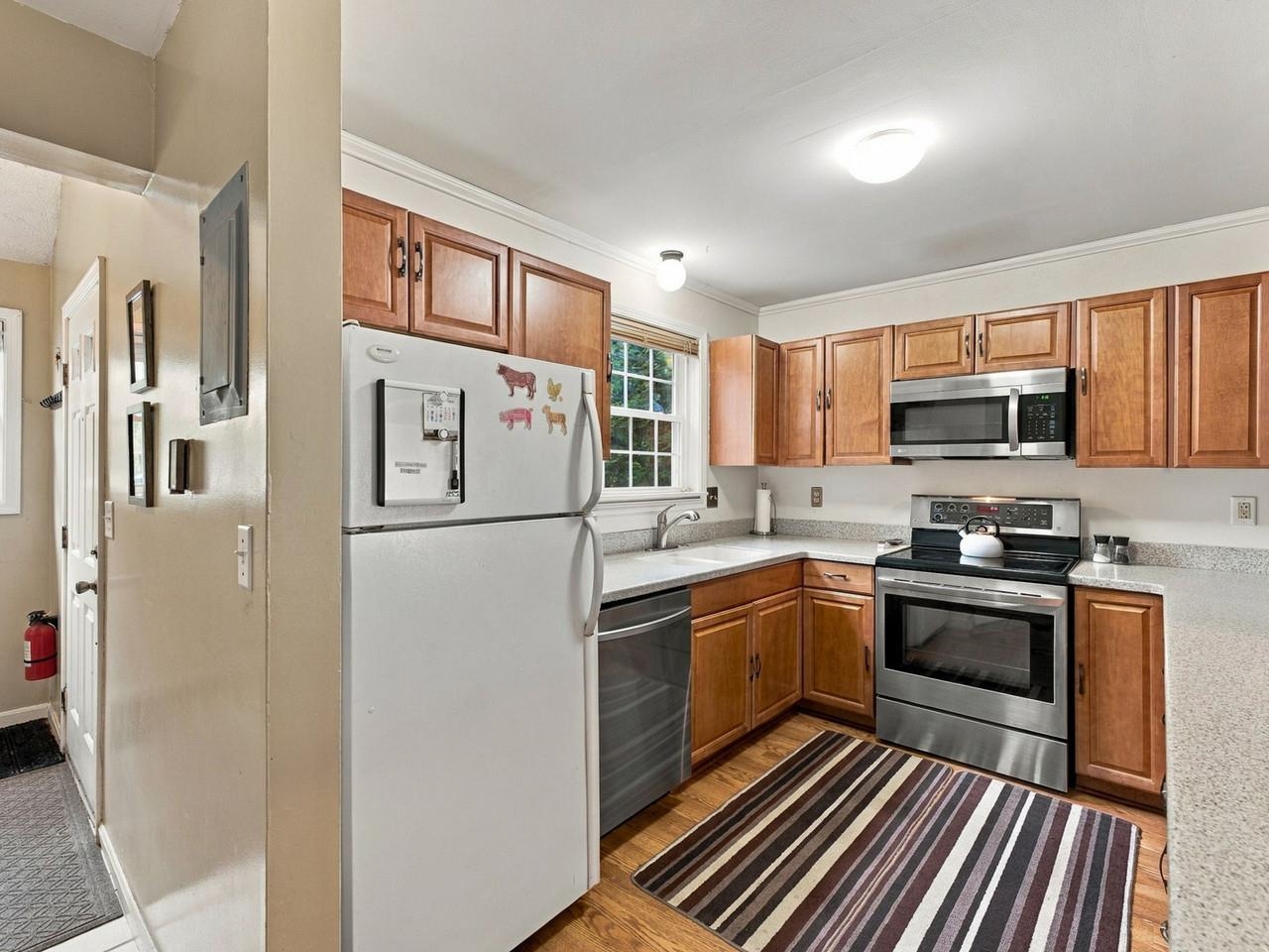175 Kennedy Drive Property Photo 3