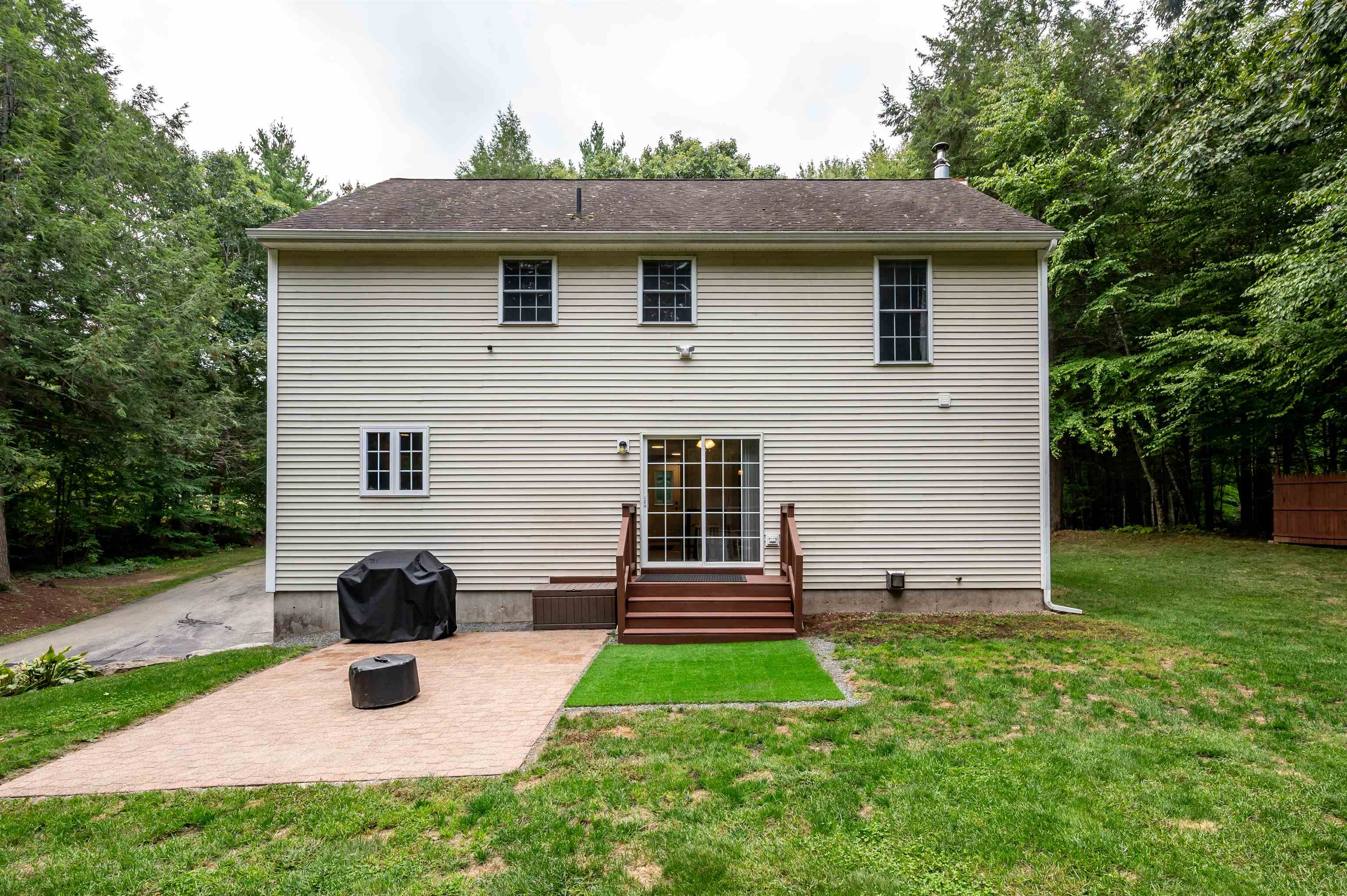 4 Lemon Tree Road Property Photo 8