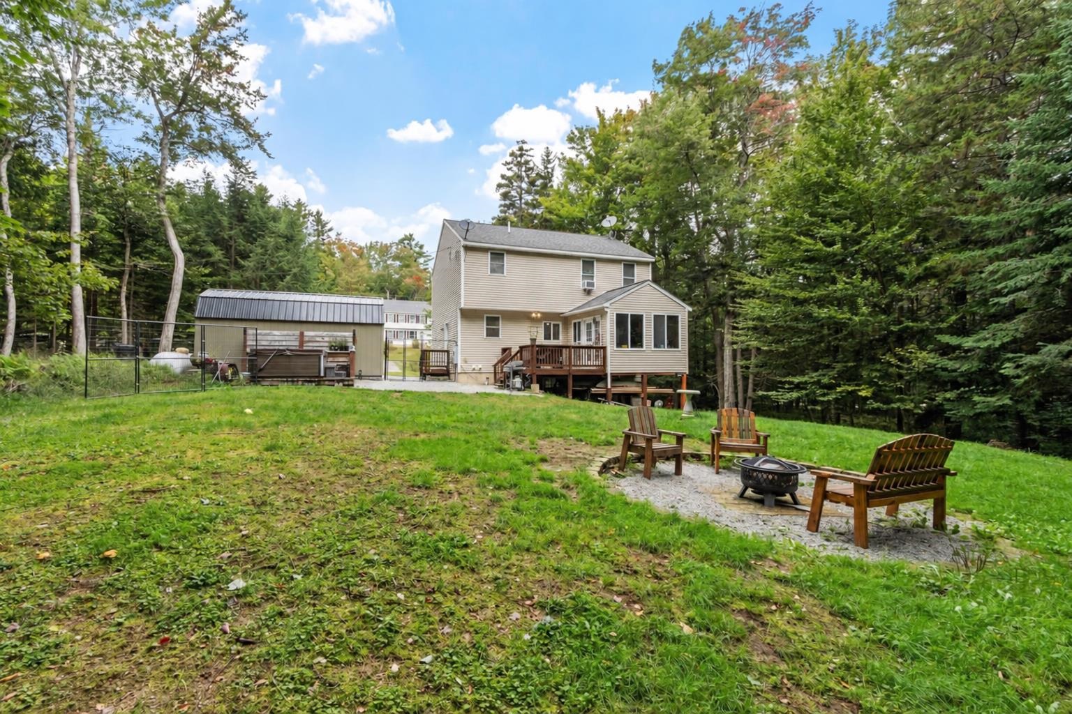 31 Monroe Circle Property Photo 4