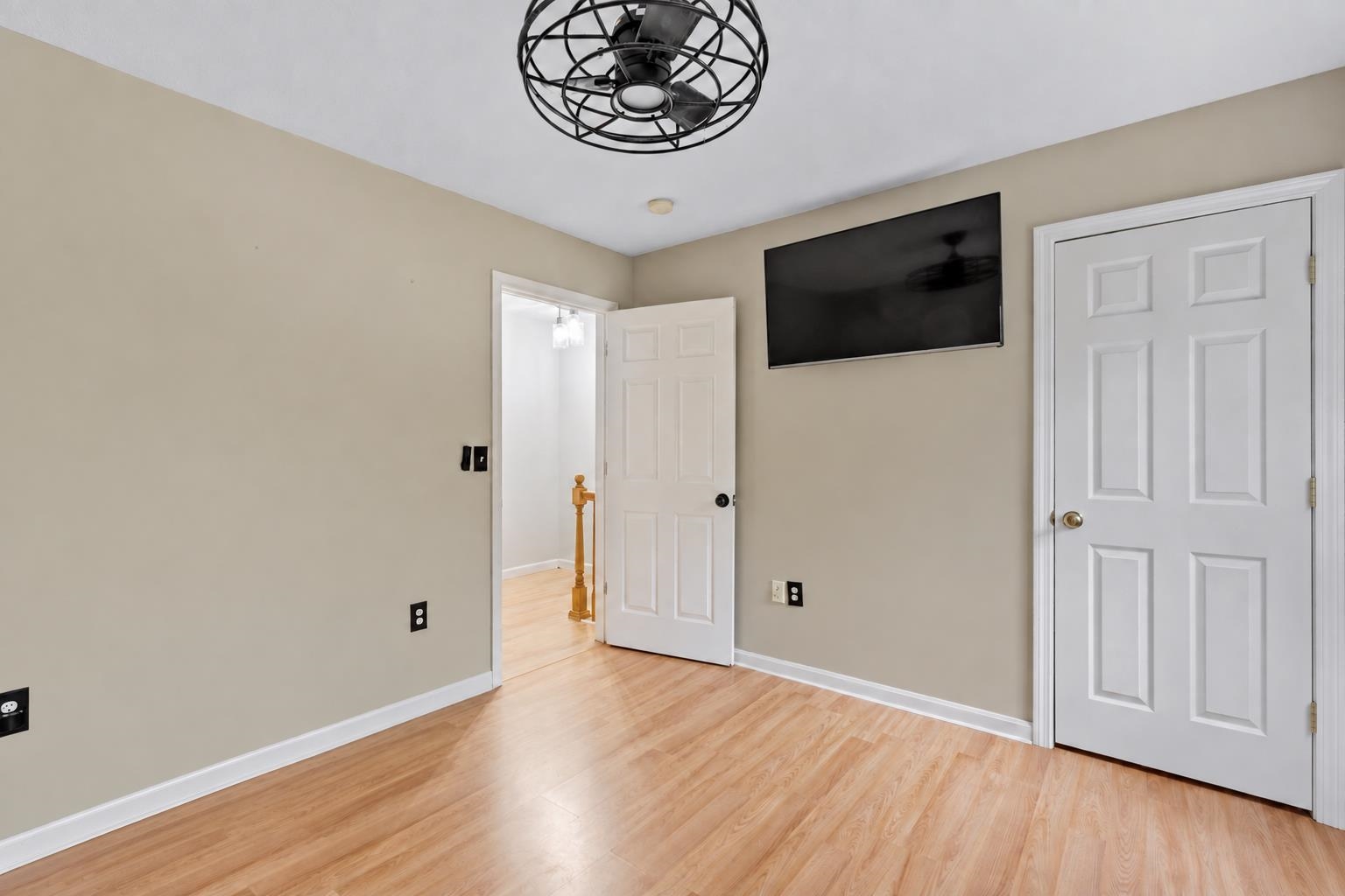 31 Monroe Circle Property Photo 25
